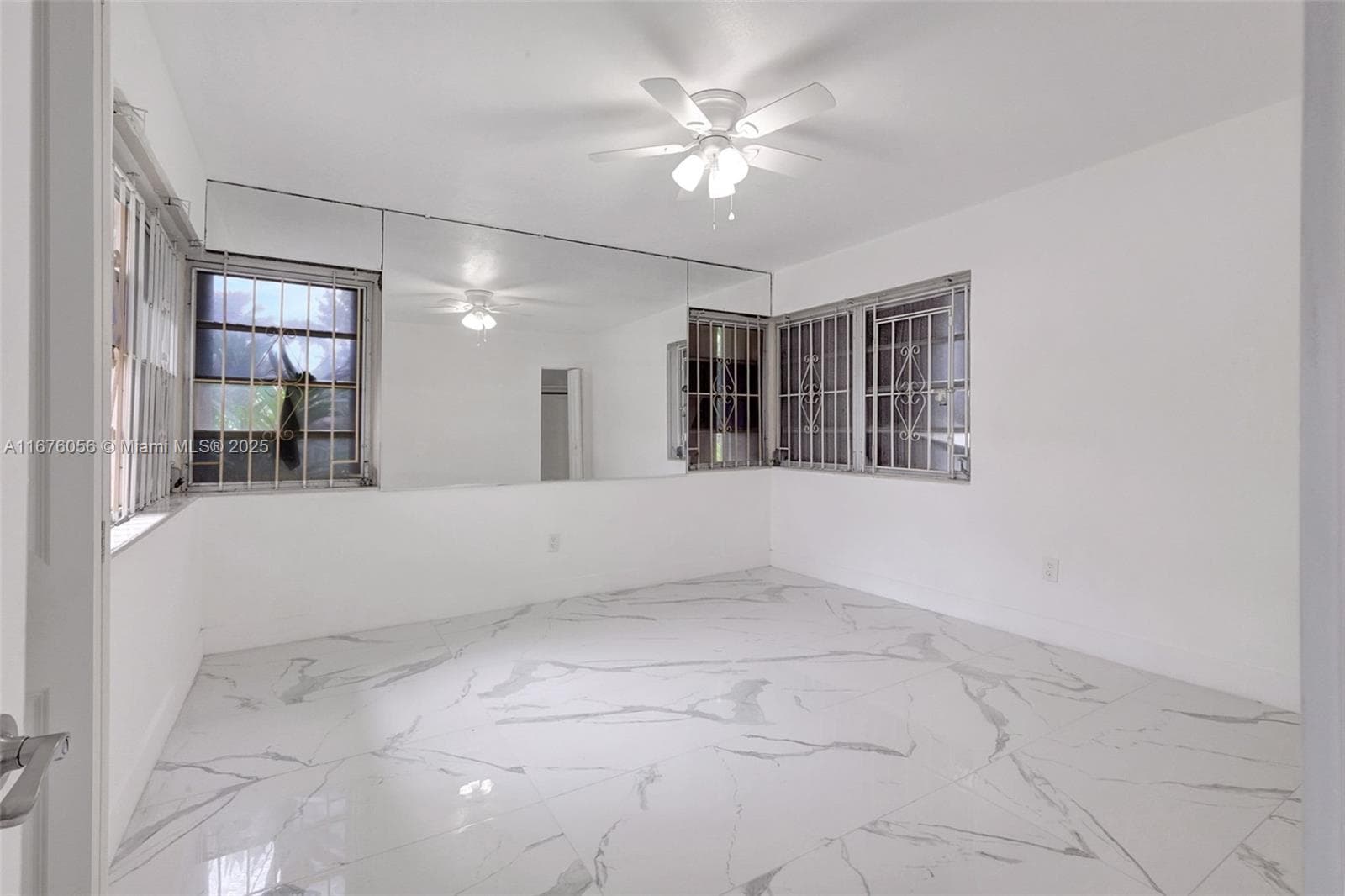 156 NW 88th St, El Portal FL 33150 — 17