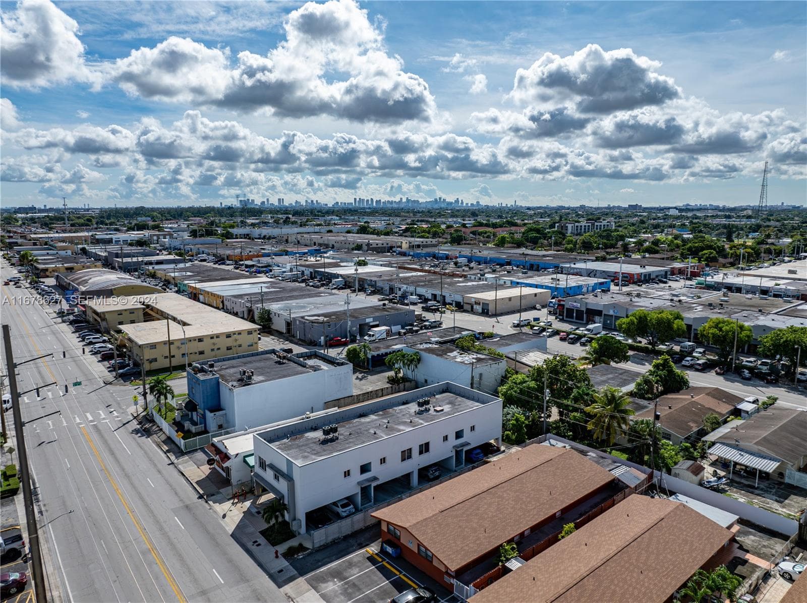 620 W 29th St, Hialeah FL 33012 — 12