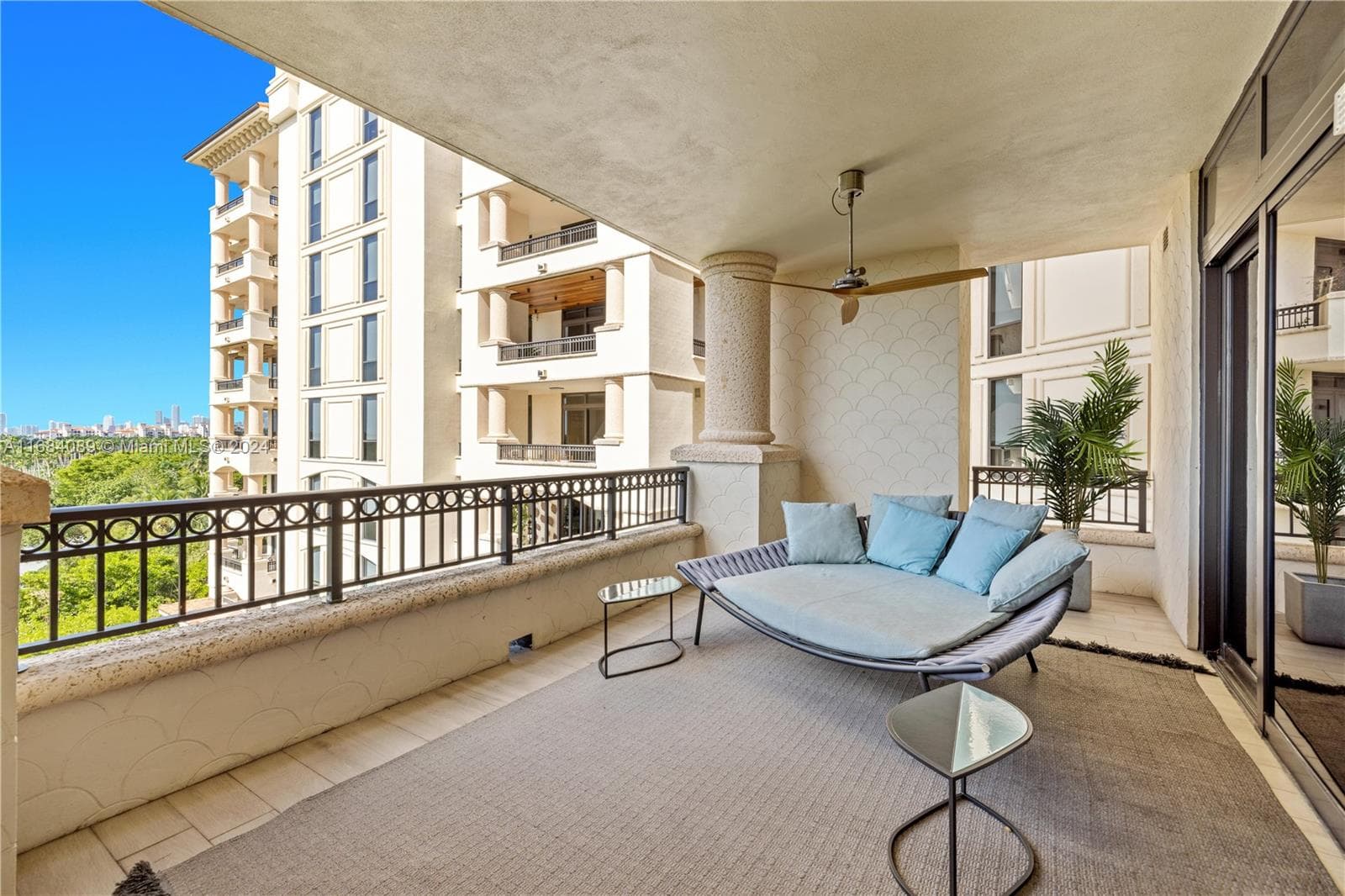 7065 Fisher Island Dr # 7065, Miami Beach FL 33109 — 47