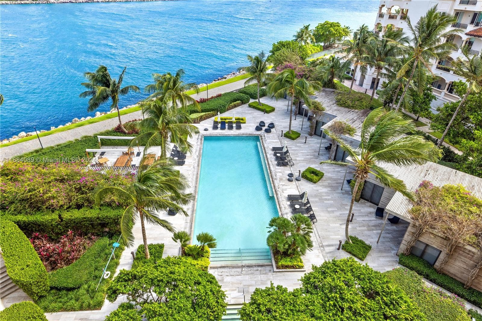 7065 Fisher Island Dr # 7065, Miami Beach FL 33109 — 10