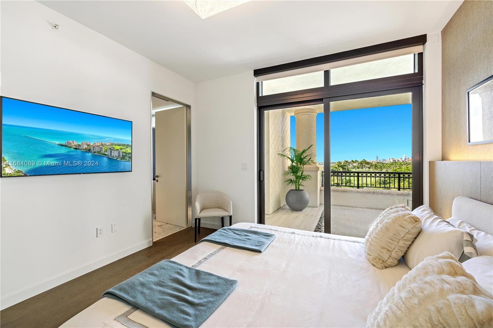 7065 Fisher Island Dr # 7065, Miami Beach FL 33109 — 50