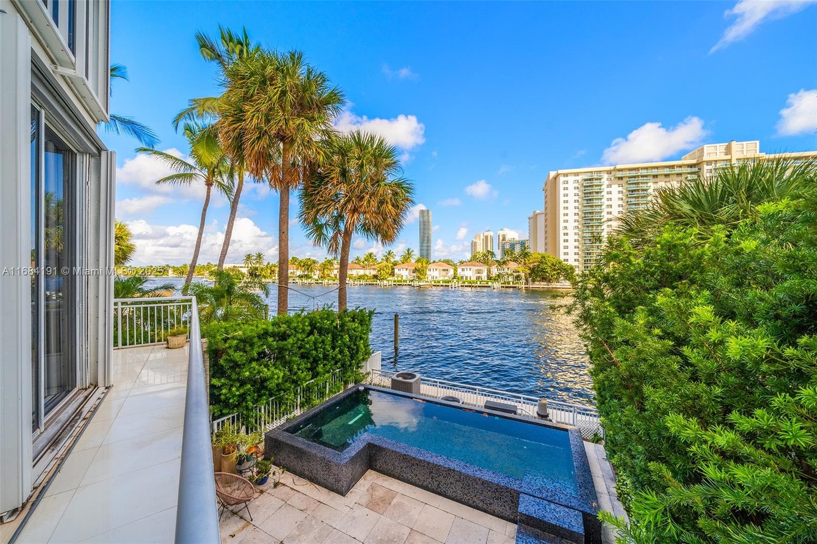 19555 NE 37th Ave, Aventura FL 33180 — 13