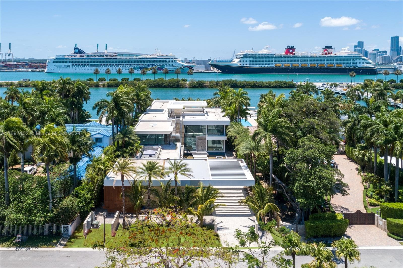 130 Palm Ave, Miami Beach FL 33139 — 3