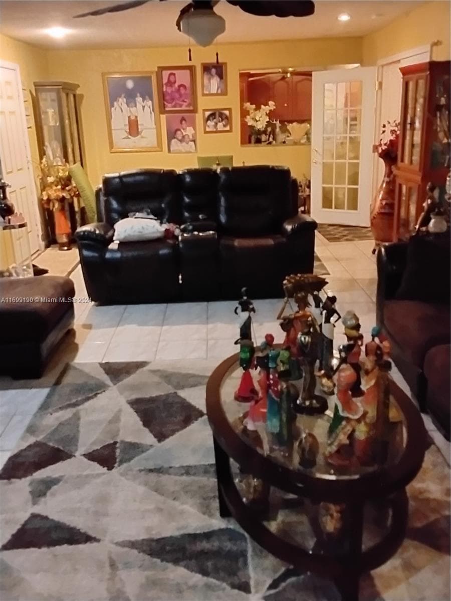 20620 NW 34th Ave, Miami Gardens FL 33056 — 12