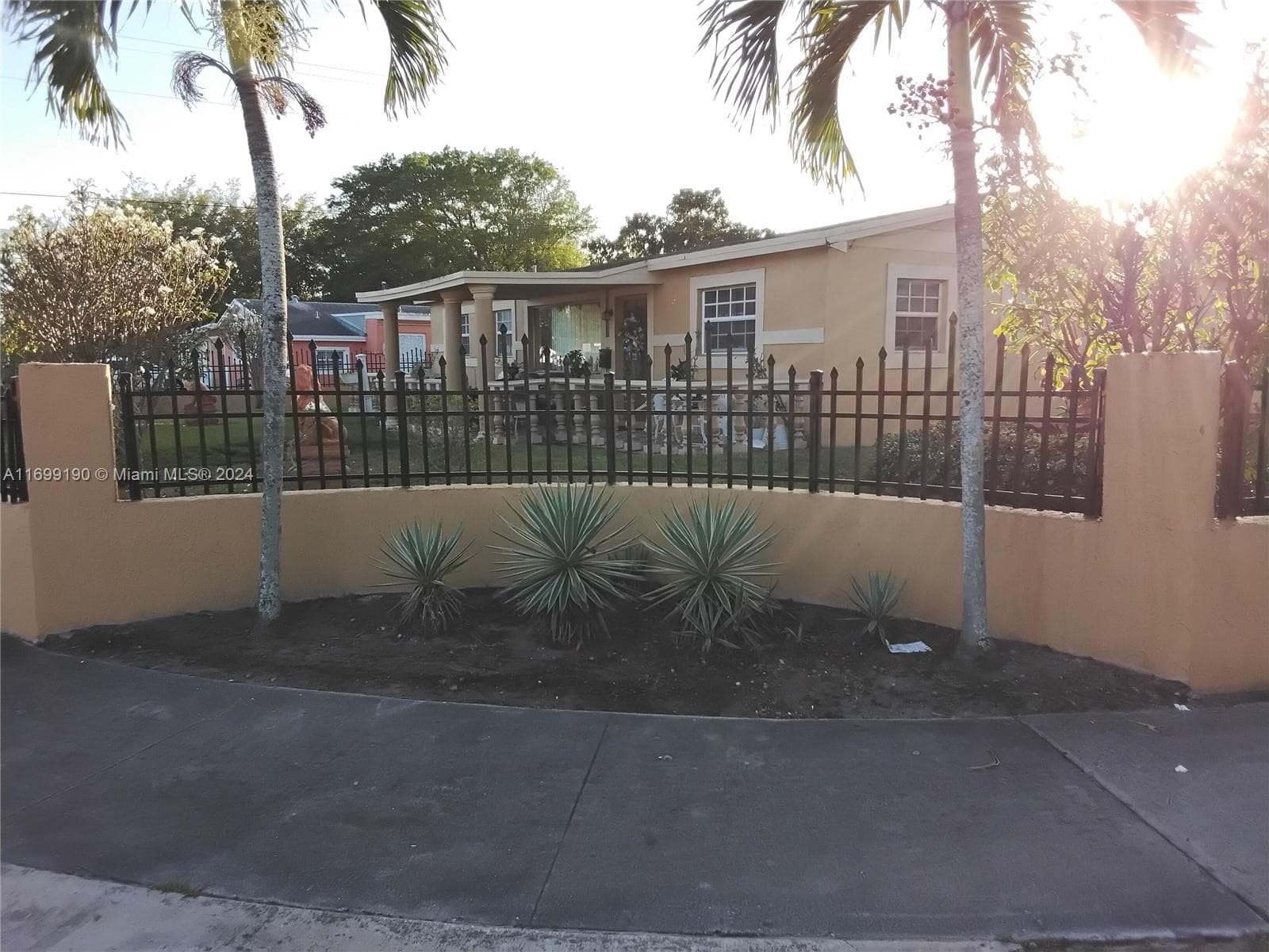 20620 NW 34th Ave, Miami Gardens FL 33056 — 1