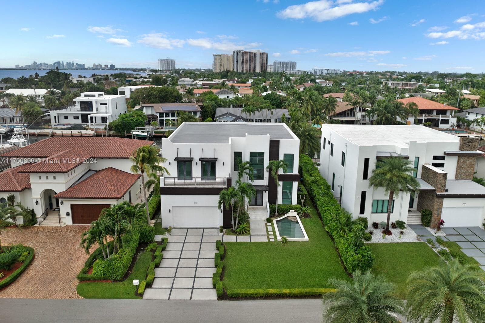 2040 NE 121st Rd, North Miami FL 33181 — 20