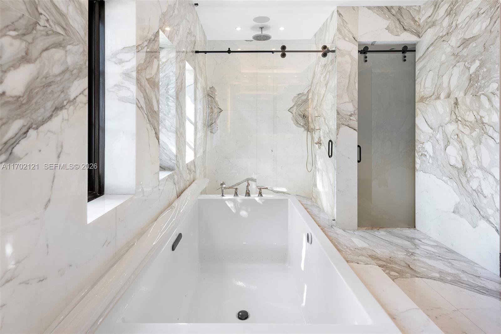 49 Palm Ave, Miami Beach FL 33139 — 53