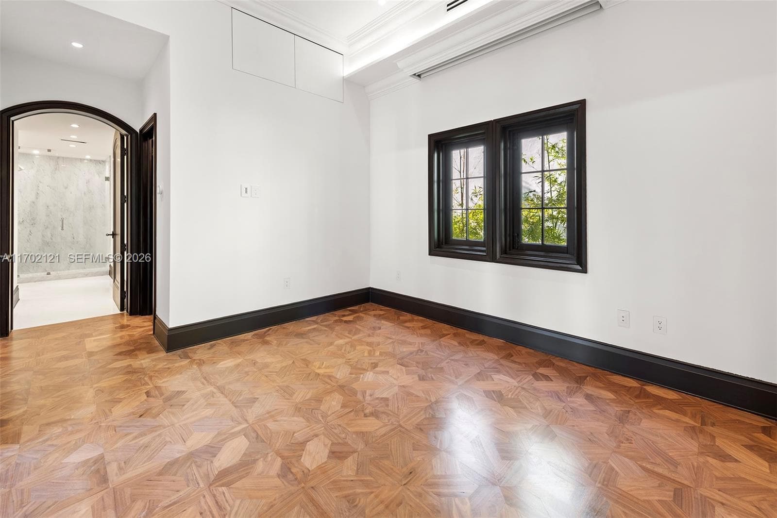49 Palm Ave, Miami Beach FL 33139 — 81