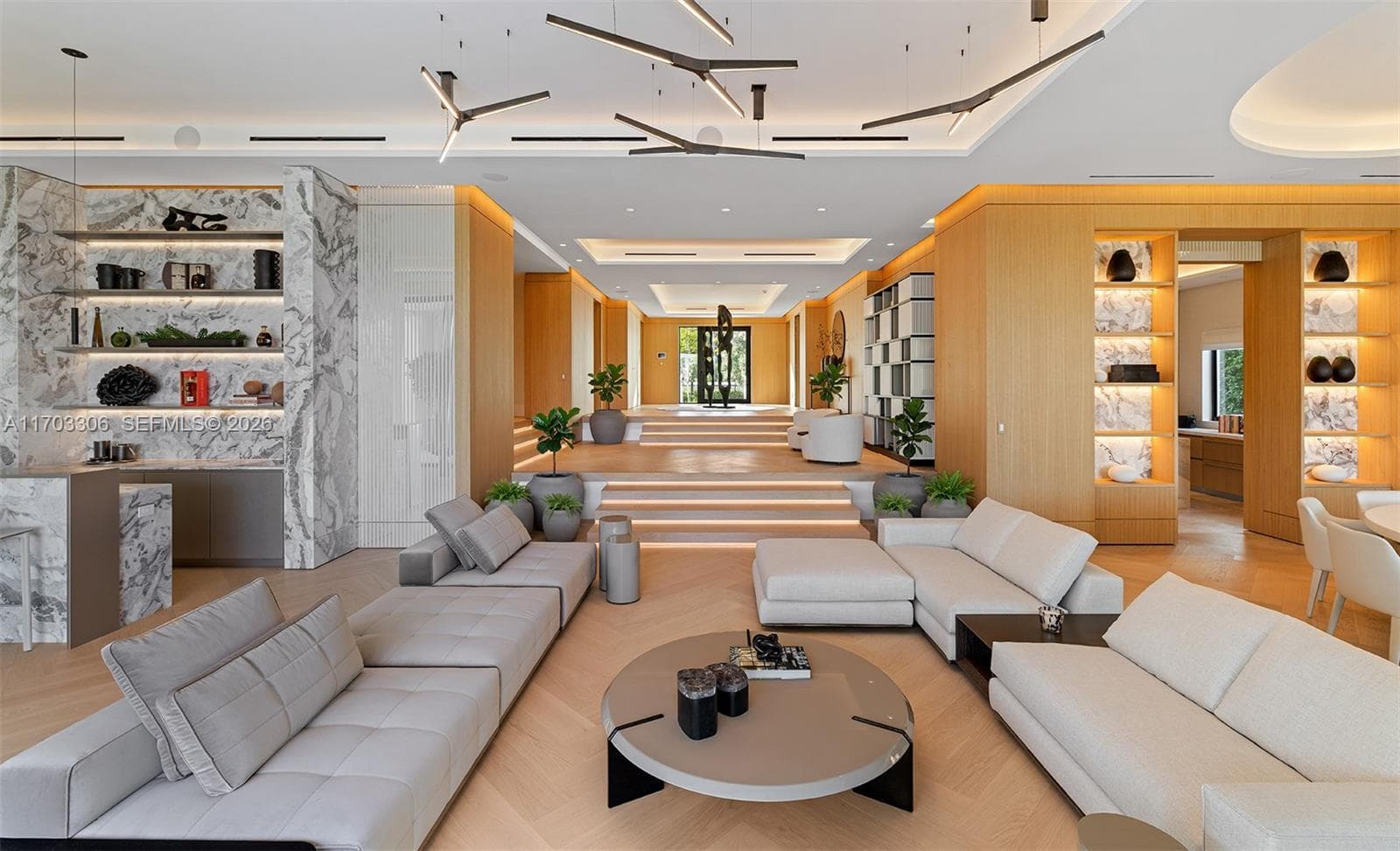 1006 Links Drive, Miami Beach FL 33109 — 9