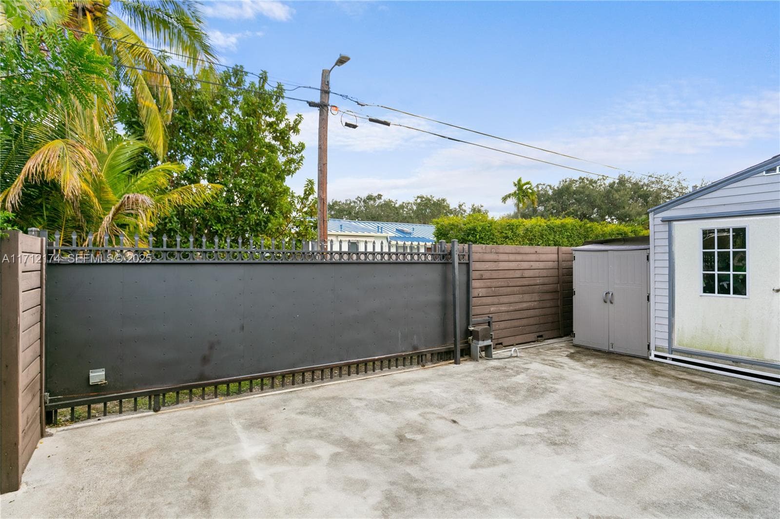 341 NW 67th Ave, Miami Springs FL 33166 — 23