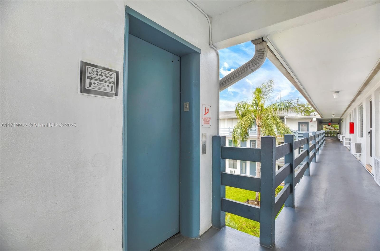 15610 NE 6th Ave # 8D, Miami FL 33162 — 30