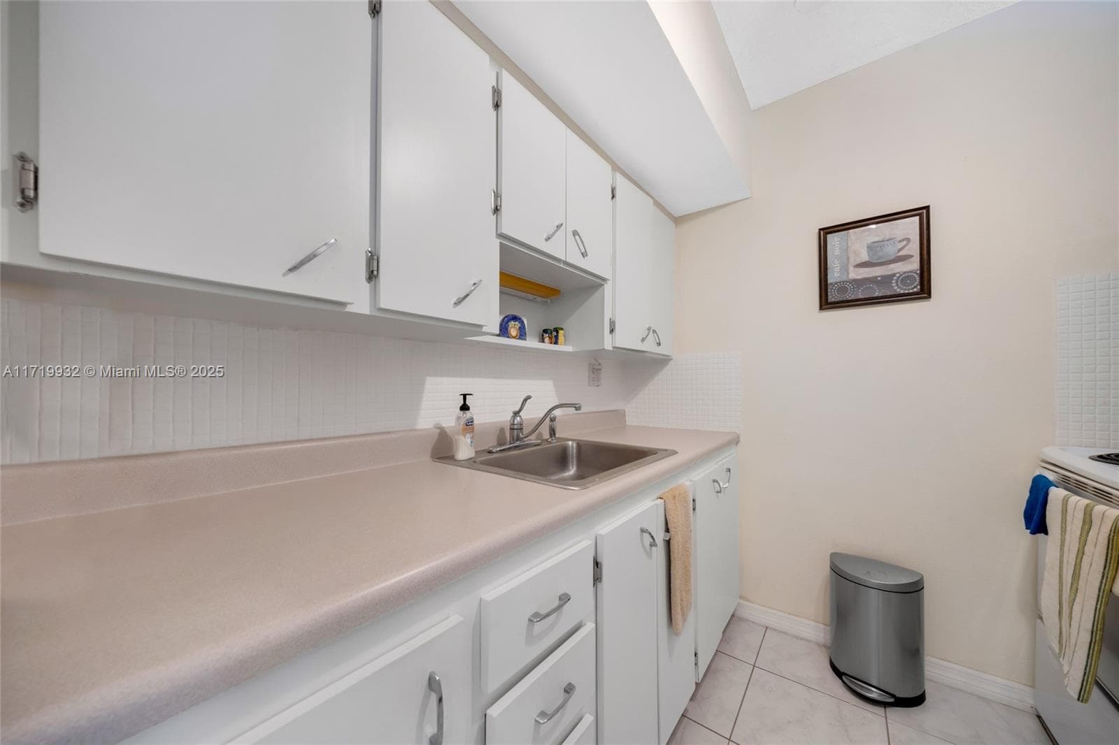 15610 NE 6th Ave # 8D, Miami FL 33162 — 8