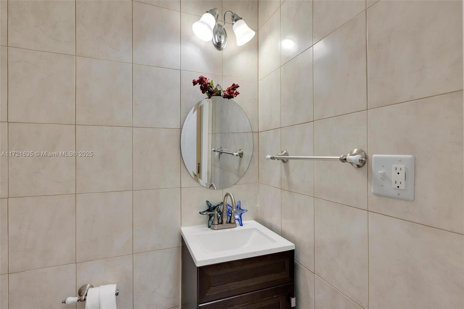 462 E 39th St, Hialeah FL 33013 — 30