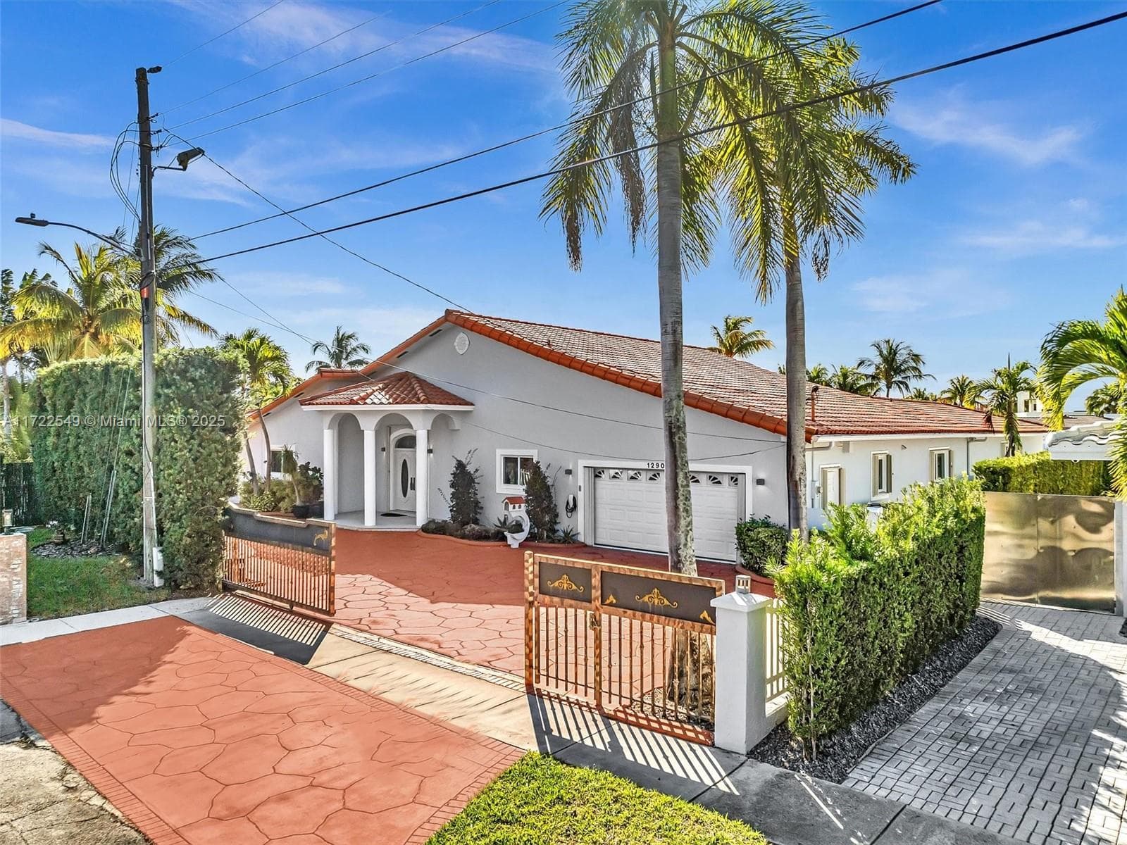 12904 Banyan Rd, North Miami FL 33181 — 83