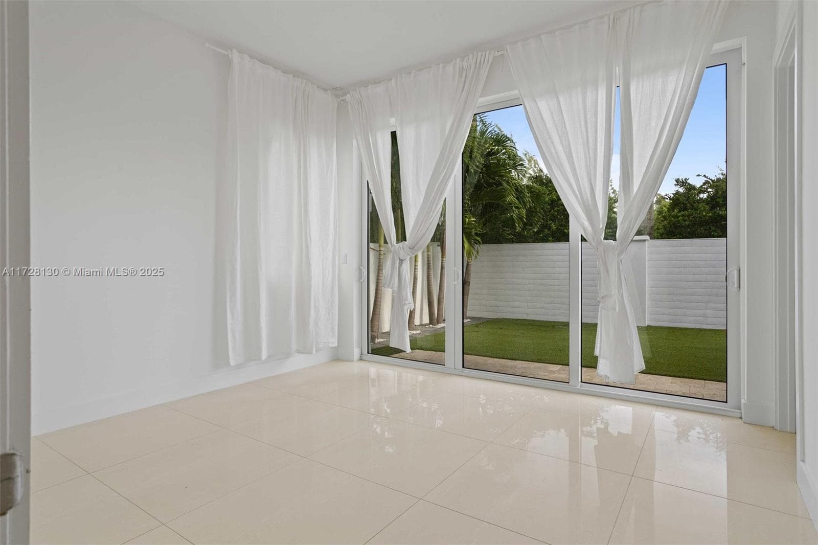 10296 NW 74th Ter, Doral FL 33178 — 4