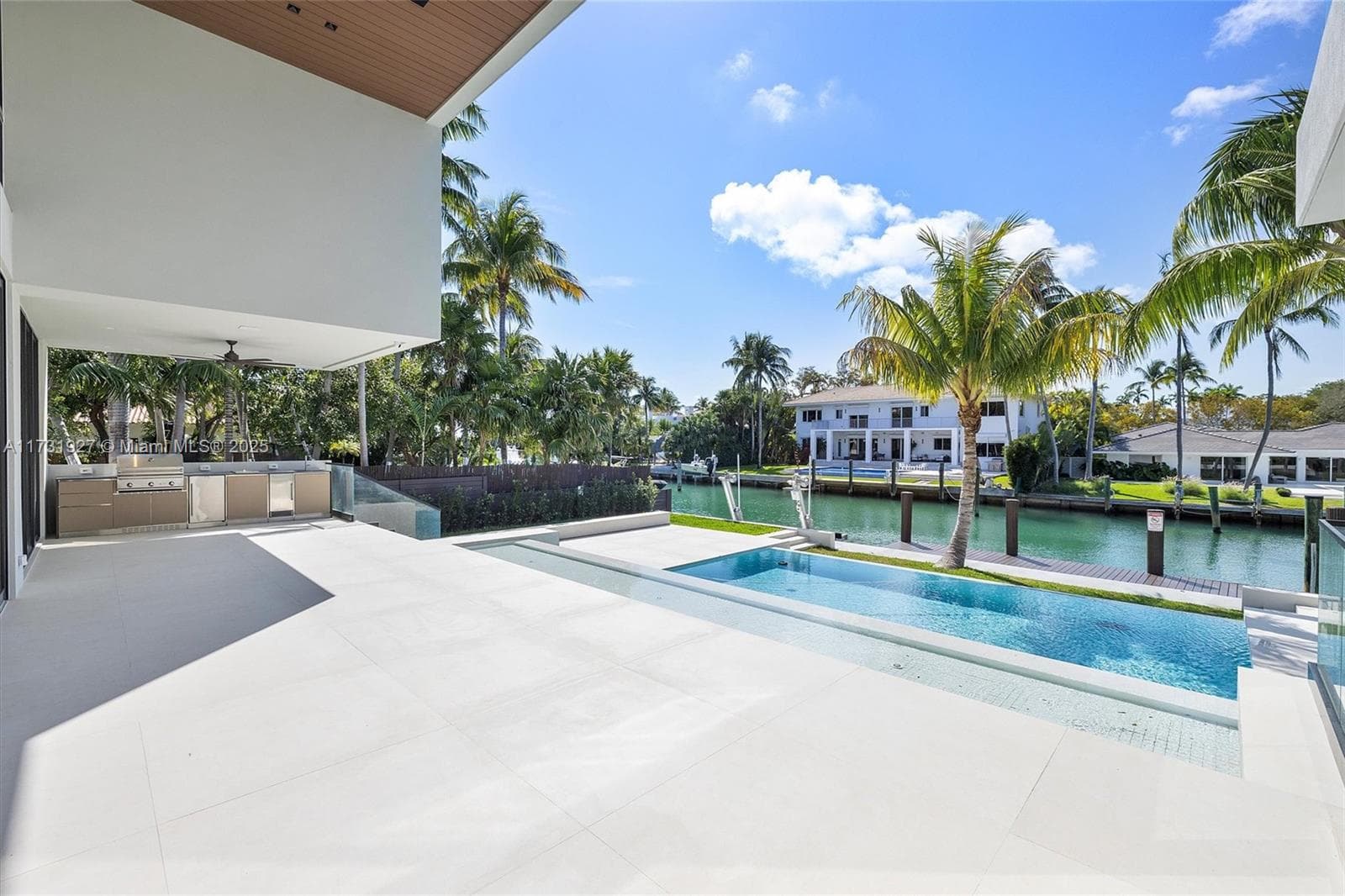 960 Mariner Dr, Key Biscayne FL 33149 — 64
