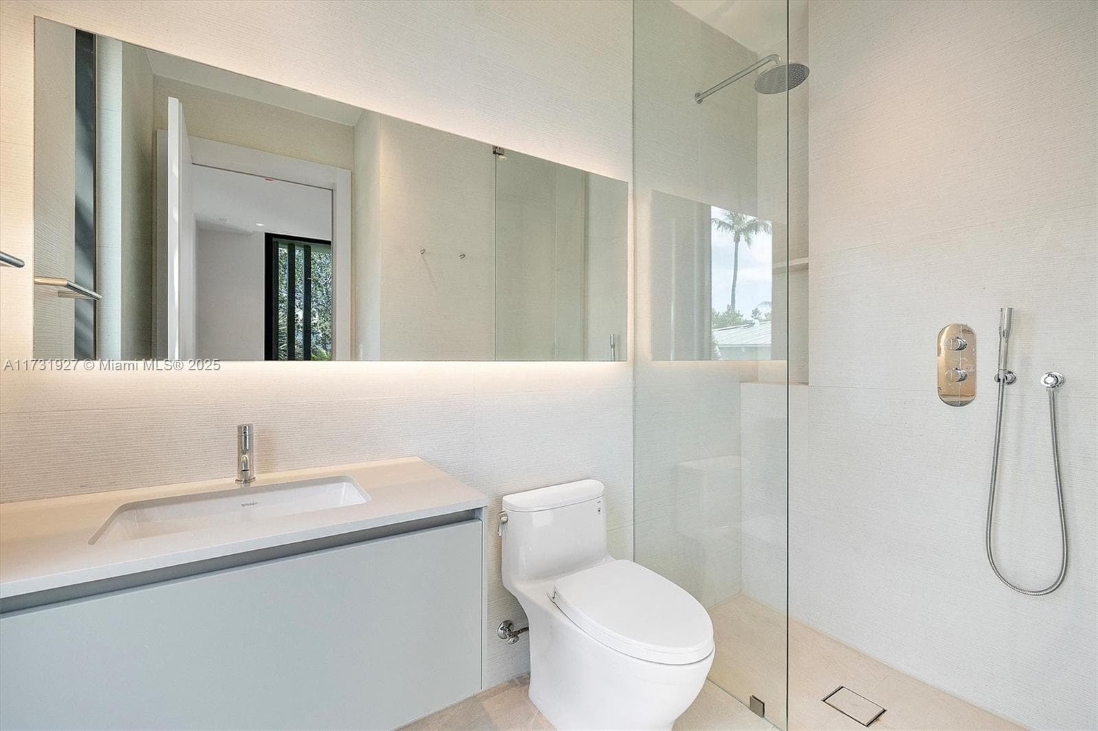 960 Mariner Dr, Key Biscayne FL 33149 — 34