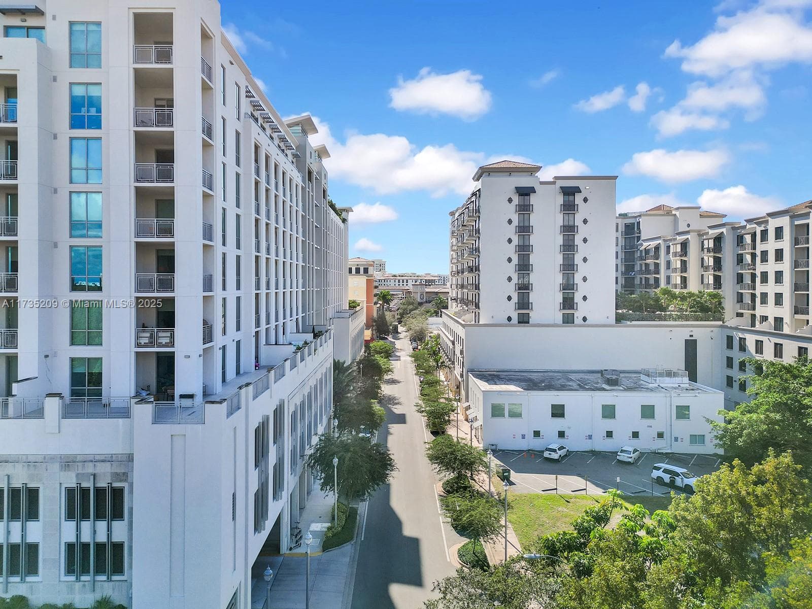 4070 Laguna St, Coral Gables FL 33146 — 1