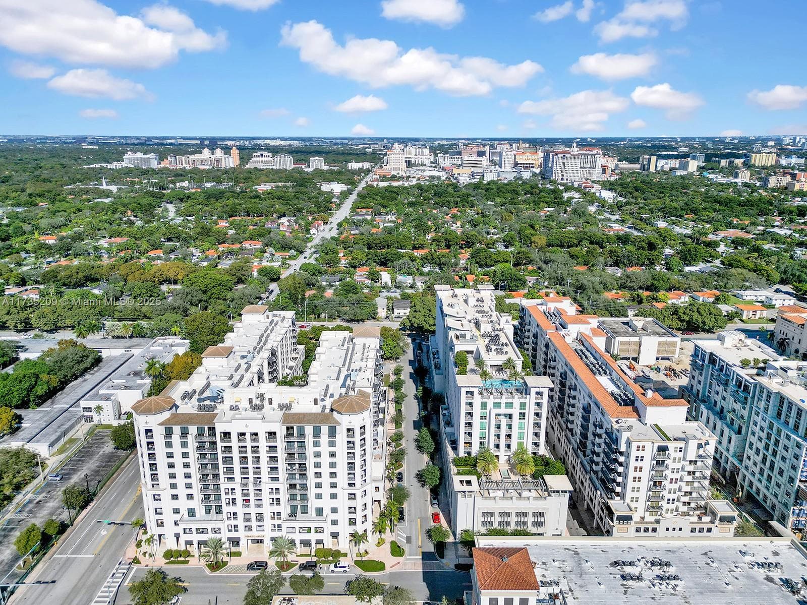 4070 Laguna St, Coral Gables FL 33146 — 5