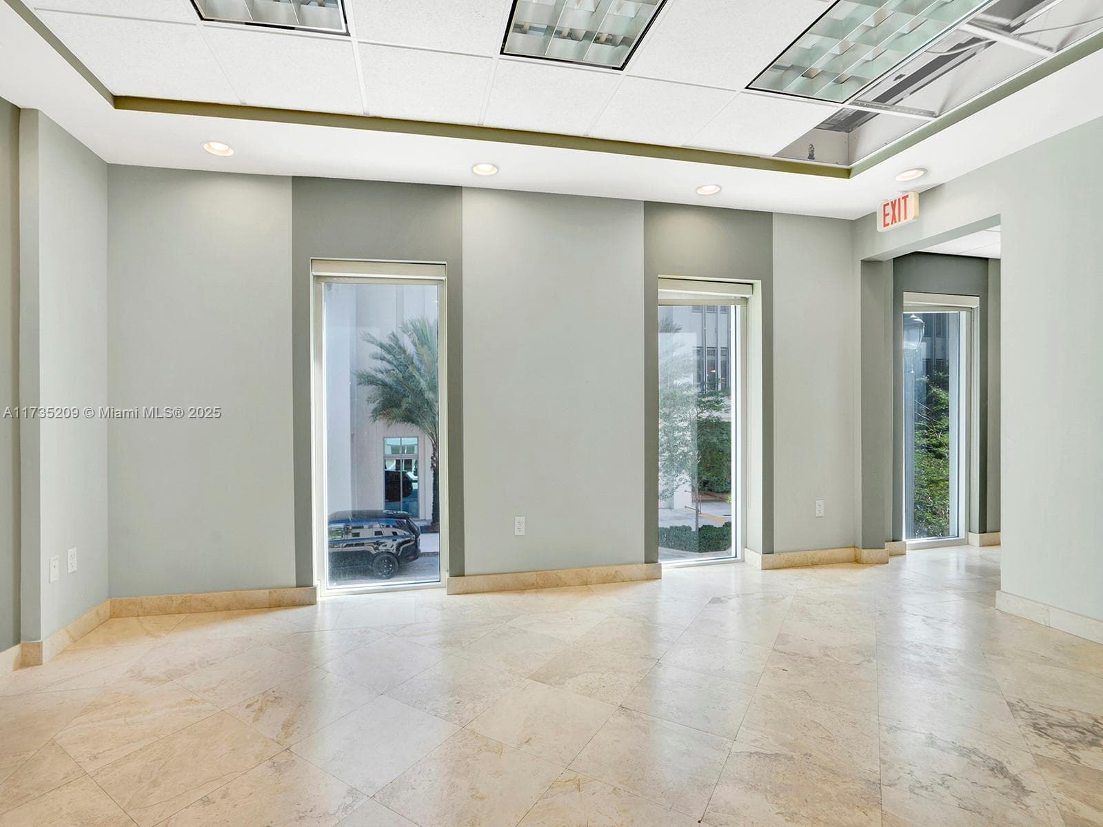 4070 Laguna St, Coral Gables FL 33146 — 31