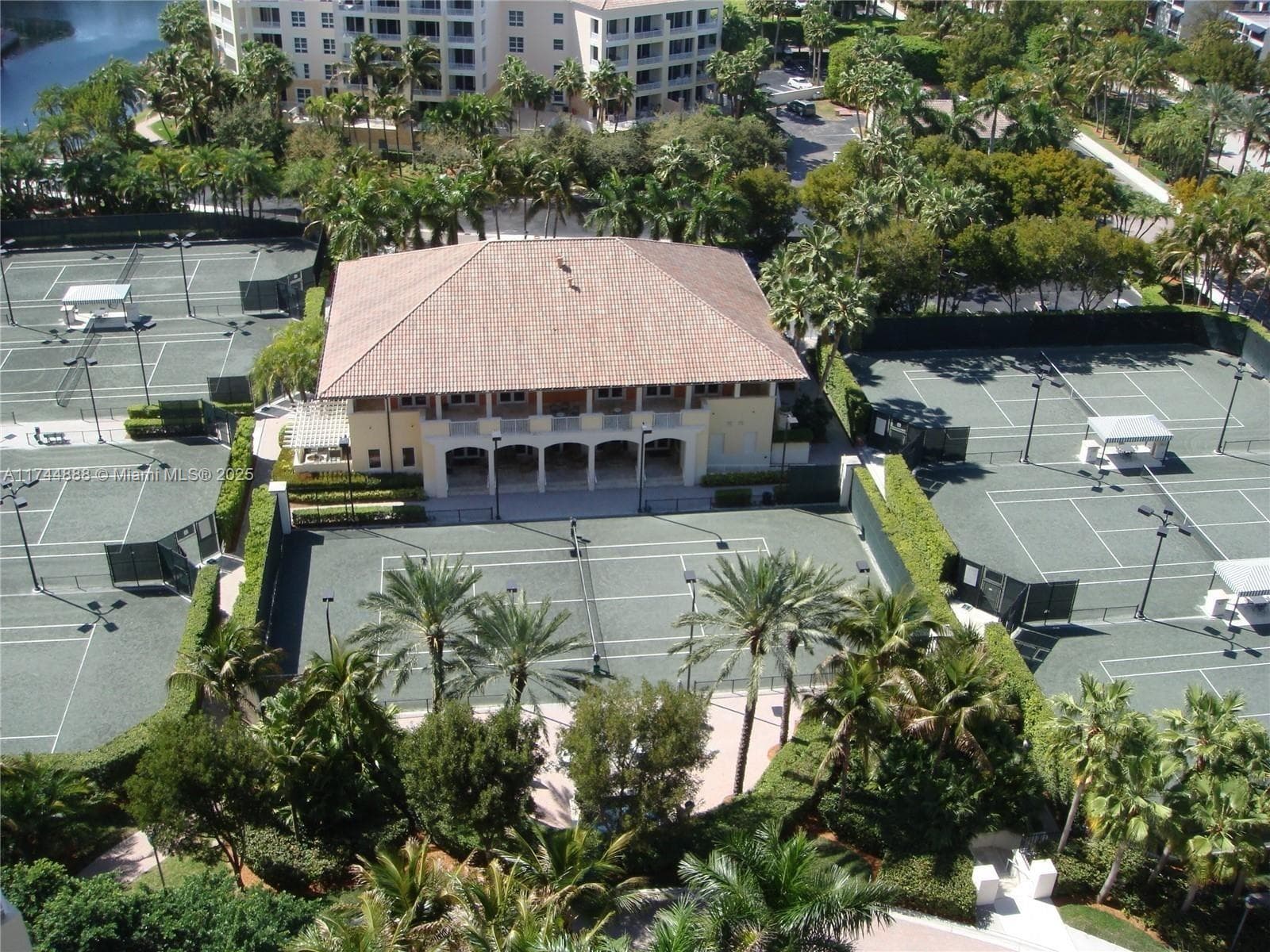 785 Crandon Blvd, Key Biscayne FL 33149 — 18