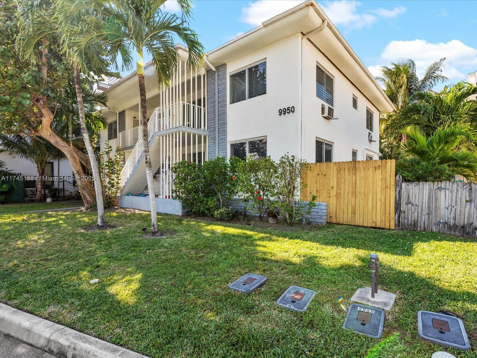 9950 E Bay Harbor Dr, Bay Harbor Islands FL 33154 — 4