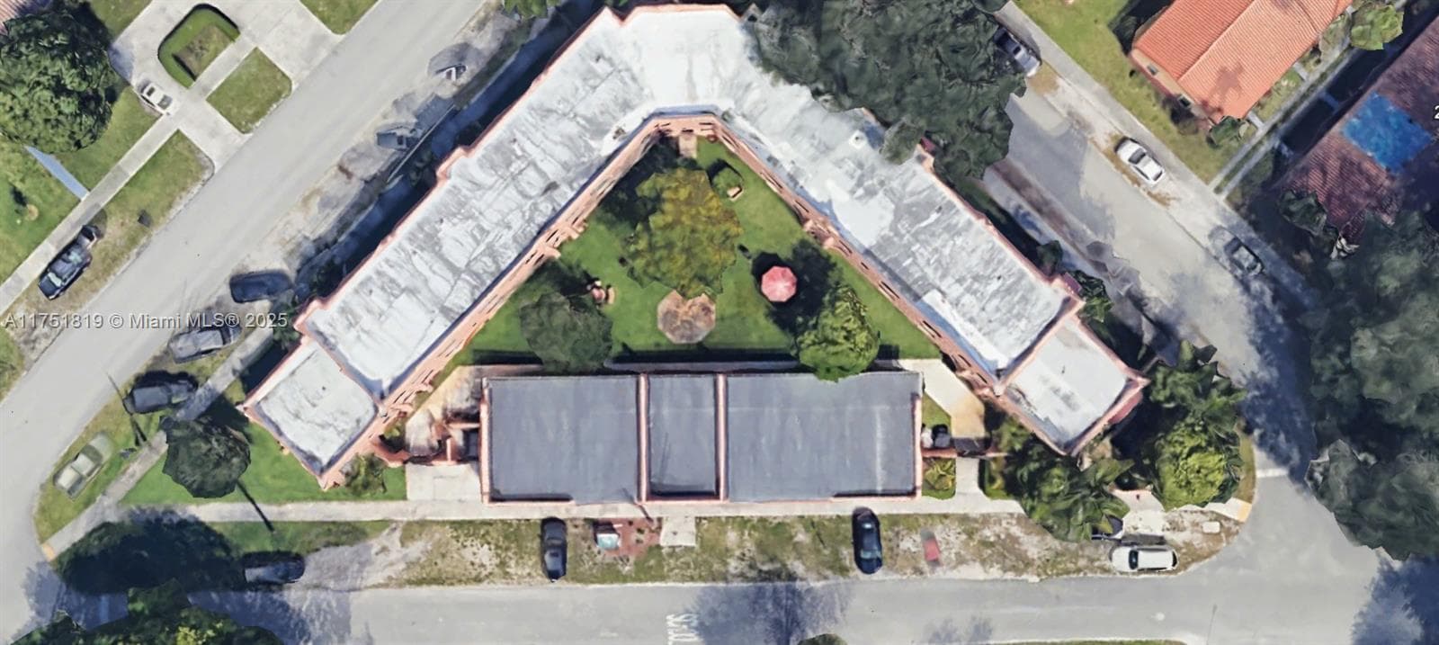 200 Azure Way, Miami Springs FL 33166 — 53
