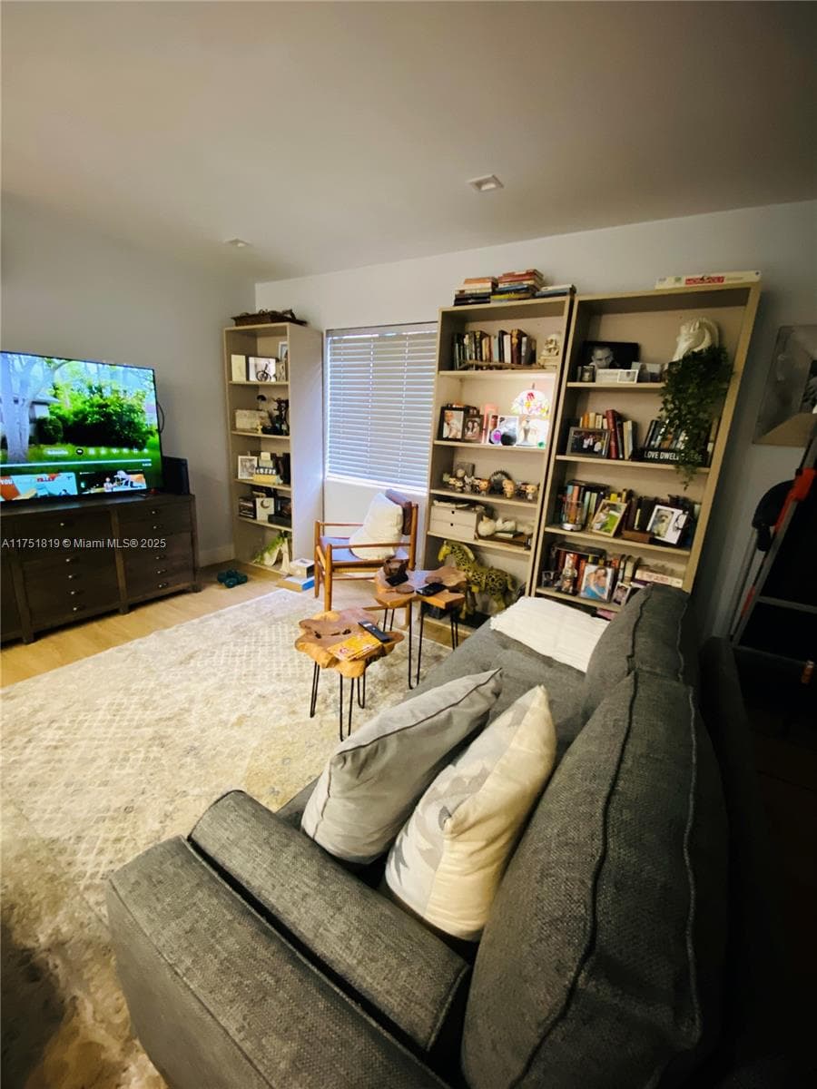 200 Azure Way, Miami Springs FL 33166 — 35