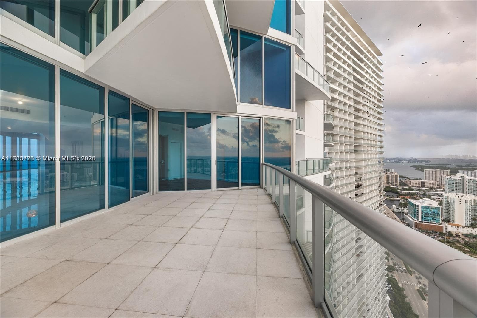 17001 Collins Ave # 4705, Sunny Isles Beach FL 33160 — 19