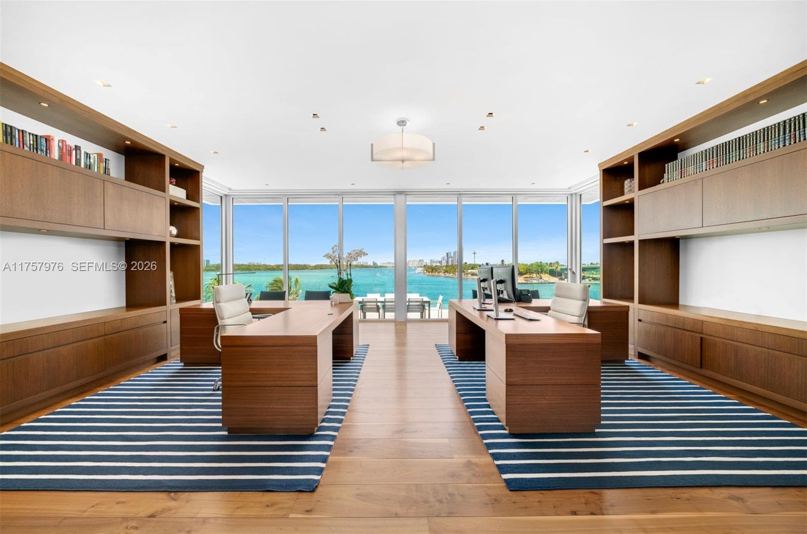 284 Bal Bay Dr, Bal Harbour FL 33154 — 18