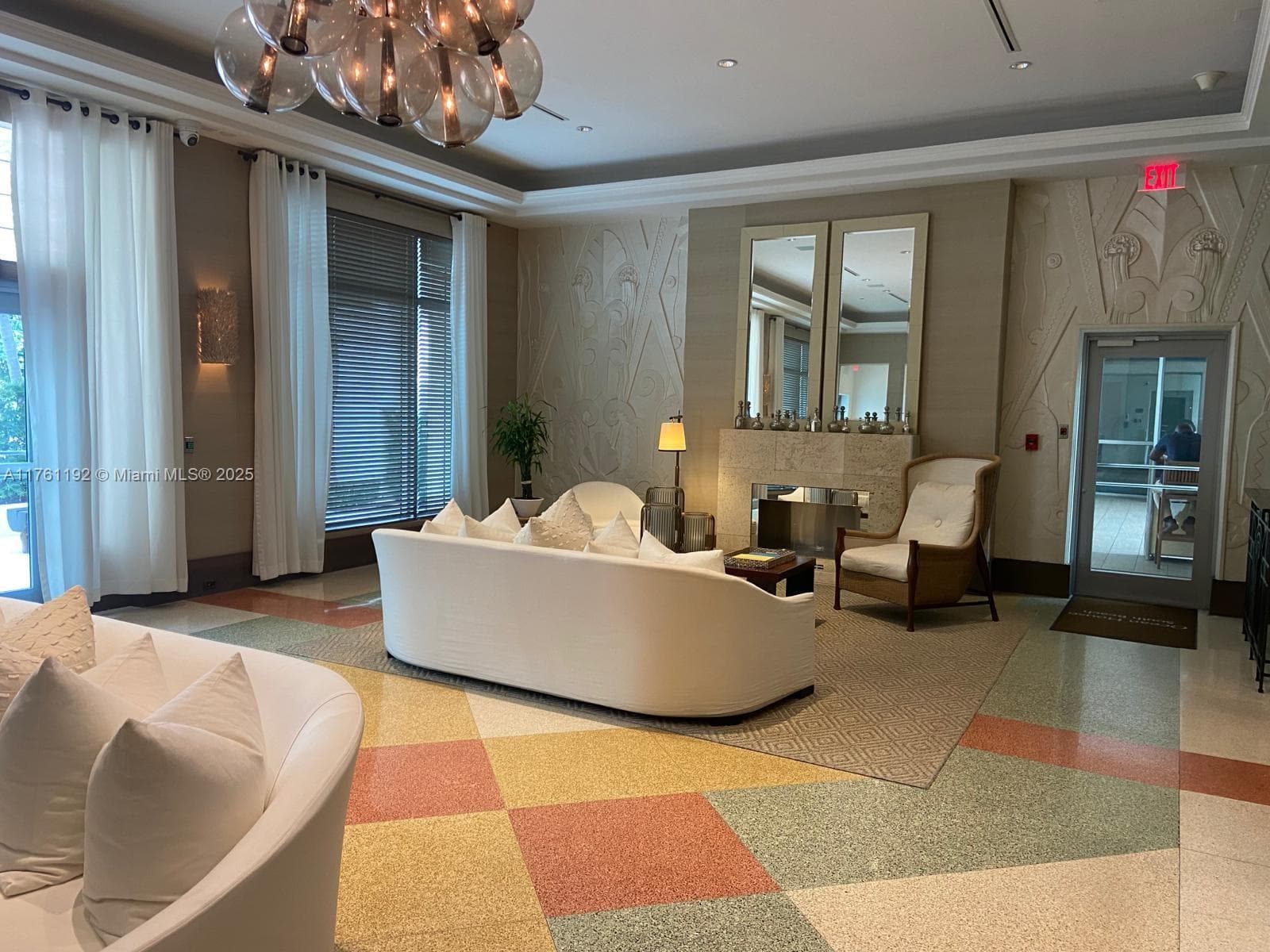 125 Ocean Dr # 0303, Miami Beach FL 33139 — 23