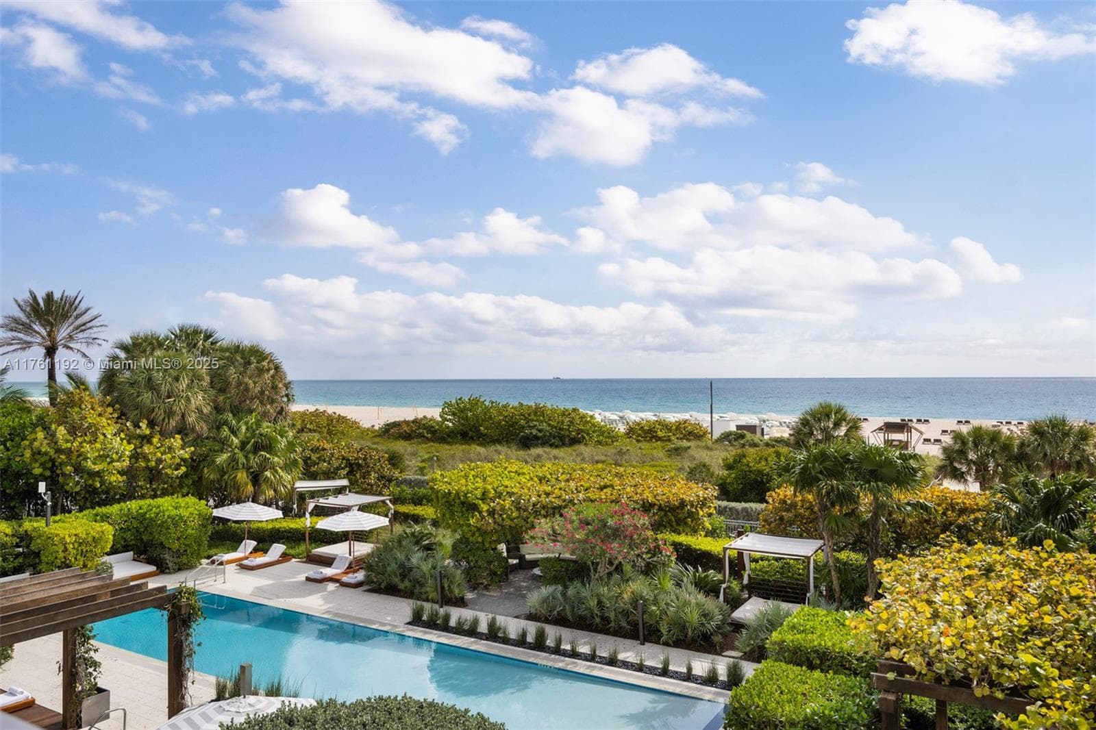 125 Ocean Dr # 0303, Miami Beach FL 33139 — 2
