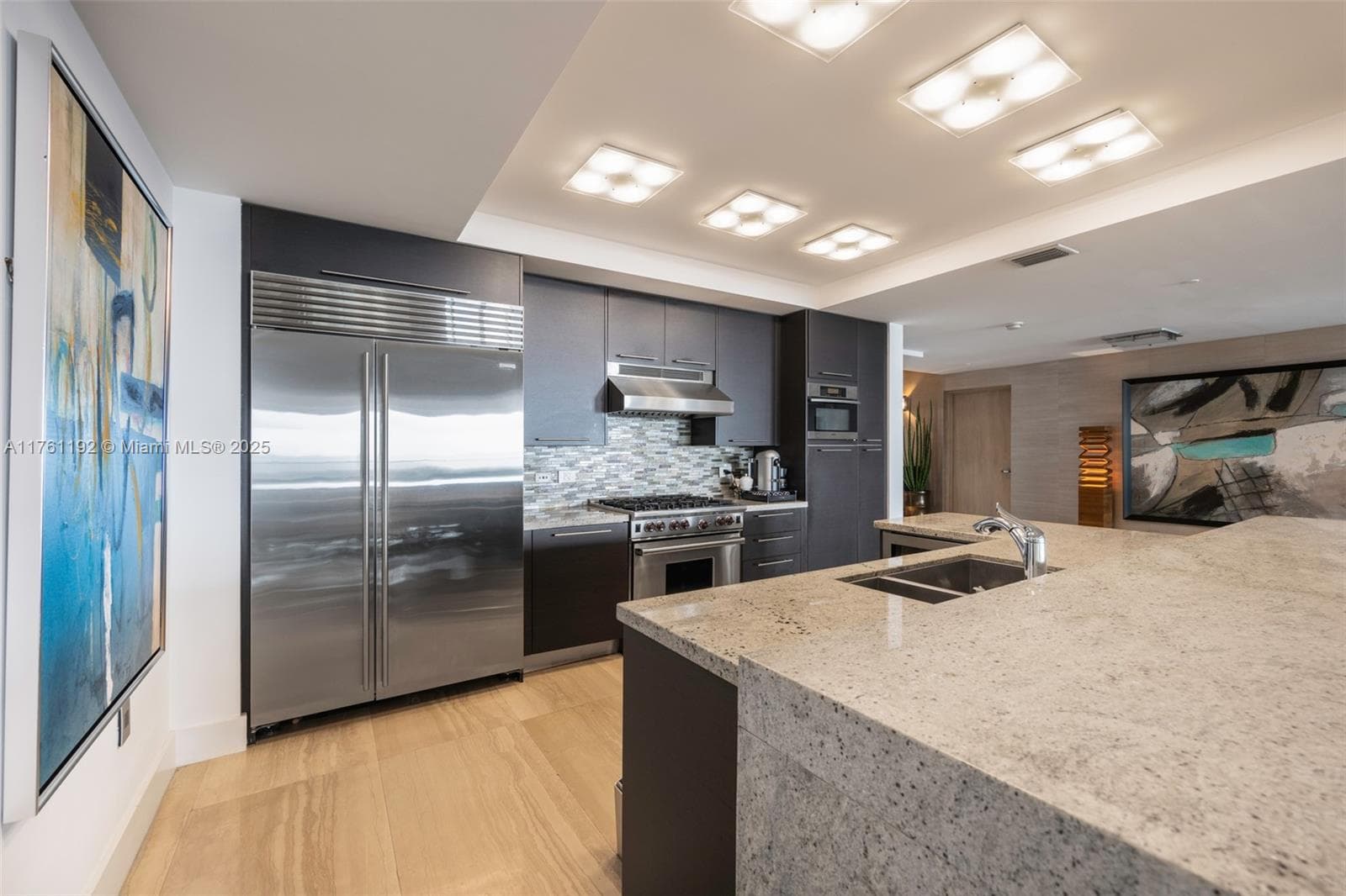 125 Ocean Dr # 0303, Miami Beach FL 33139 — 12