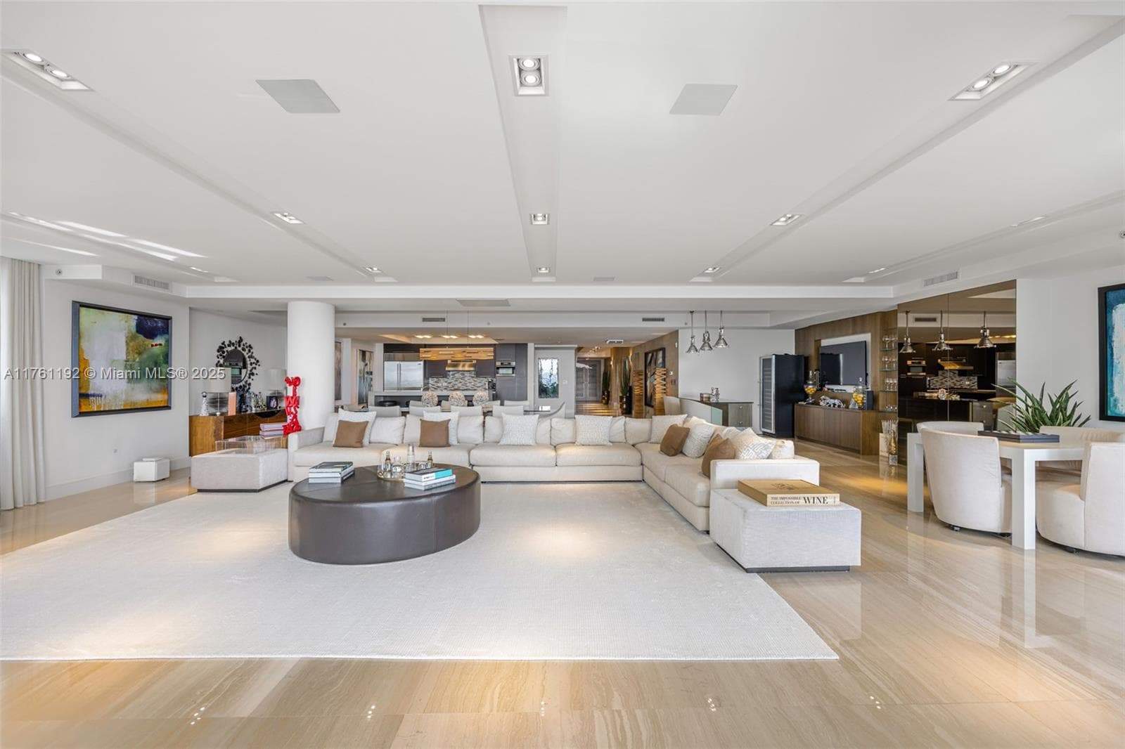 125 Ocean Dr # 0303, Miami Beach FL 33139 — 8