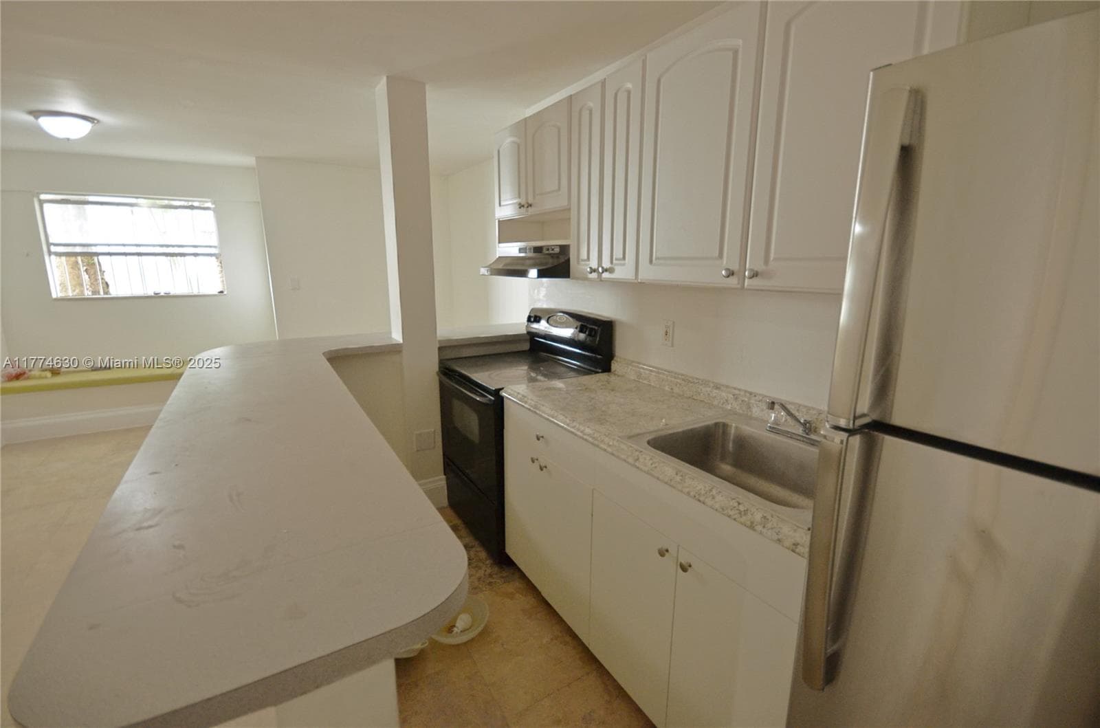 601 NE 22nd St, Miami FL 33137 — 9