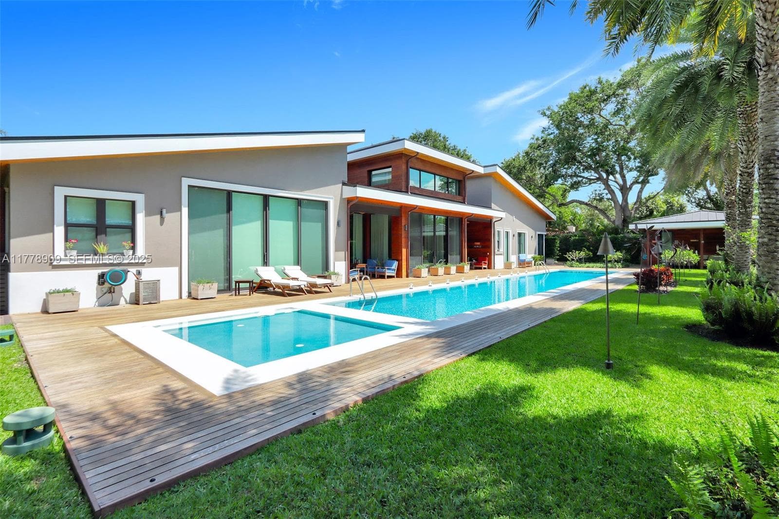 128 NE 94th St, Miami Shores FL 33138 — 55
