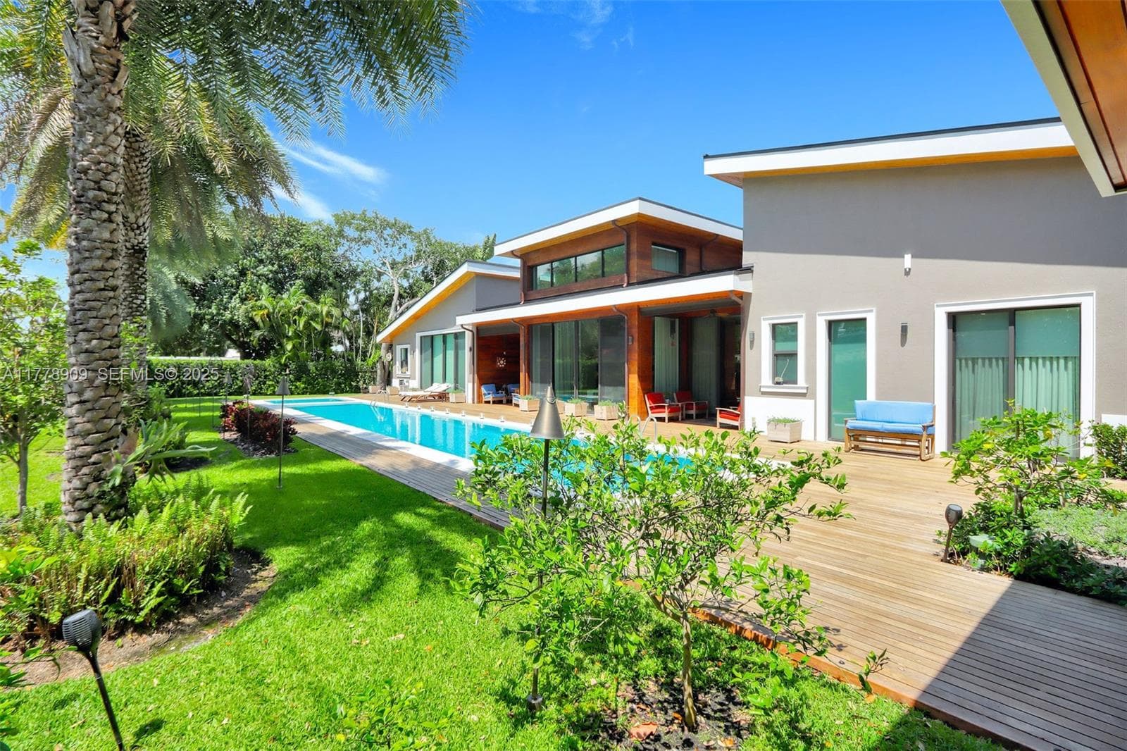 128 NE 94th St, Miami Shores FL 33138 — 54