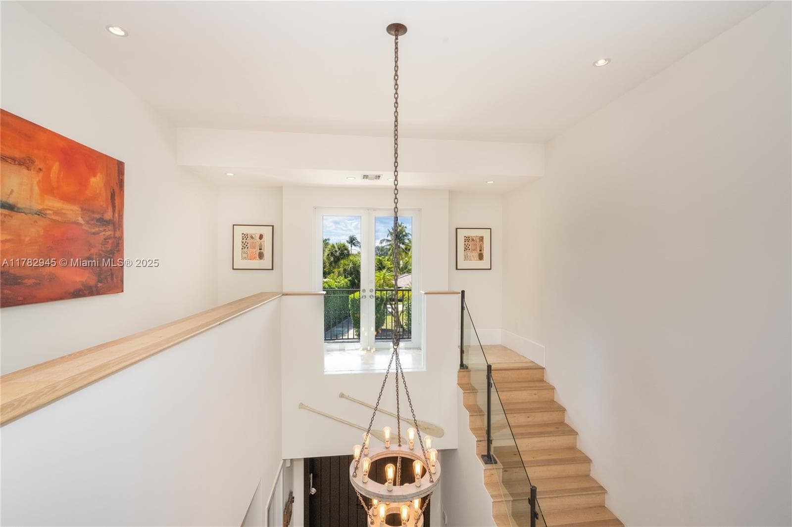 31 Island Dr, Key Biscayne FL 33149 — 18