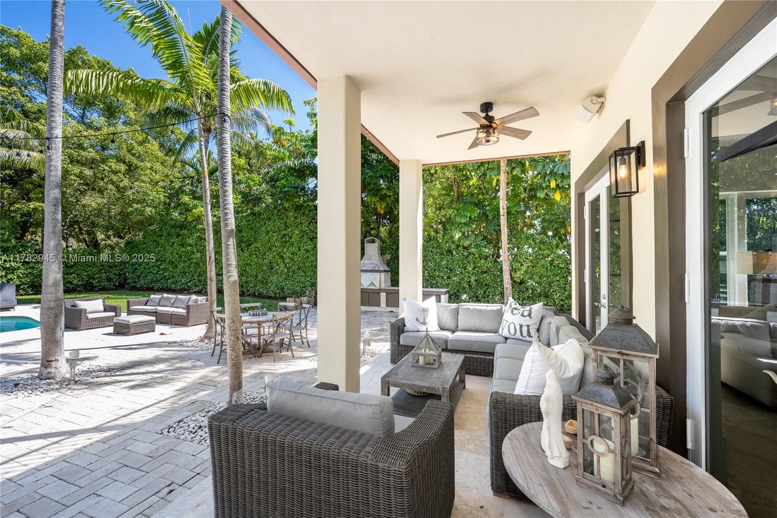 31 Island Dr, Key Biscayne FL 33149 — 11