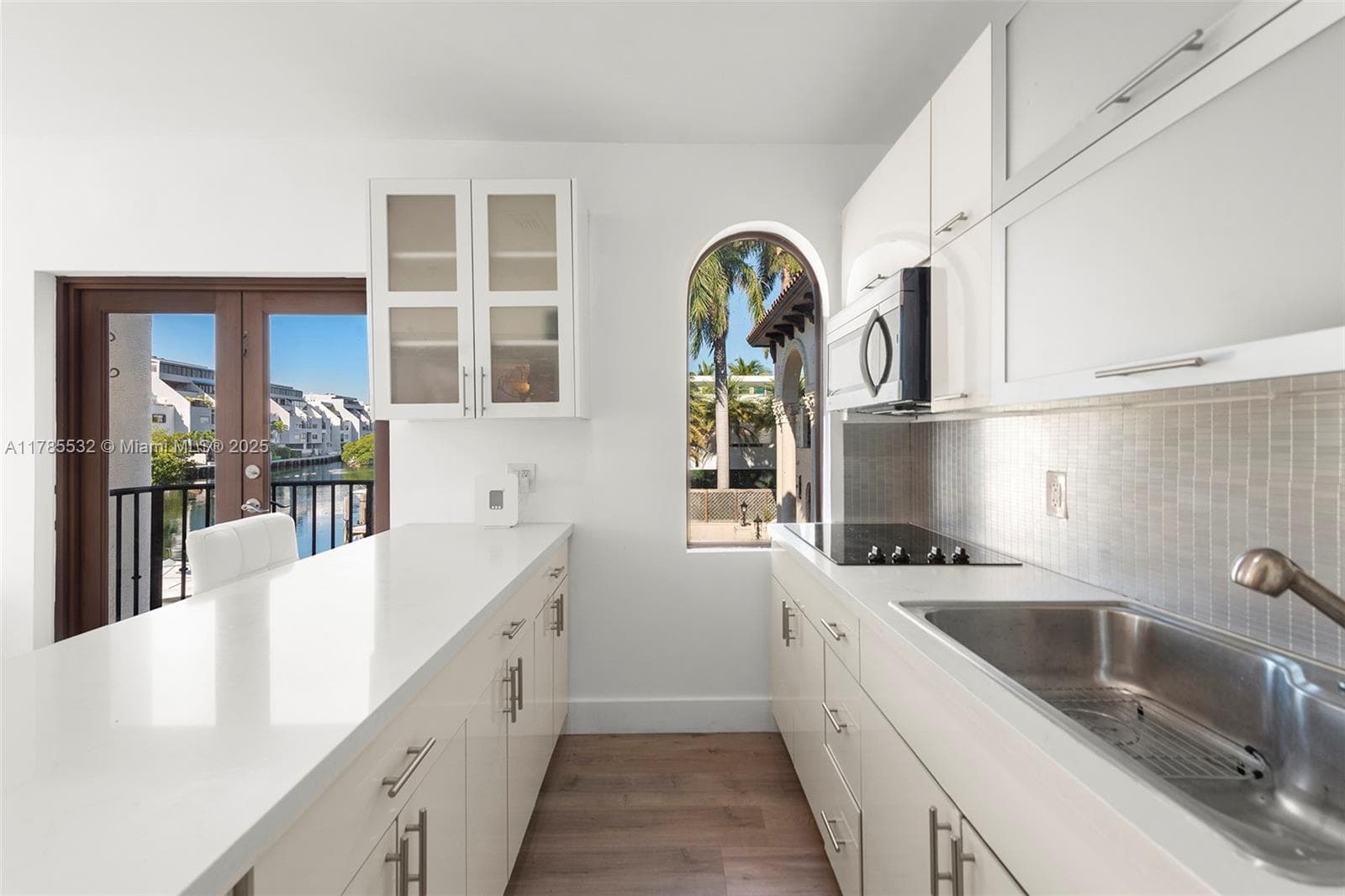 270 Atlantic Ave, Sunny Isles Beach FL 33160 — 85