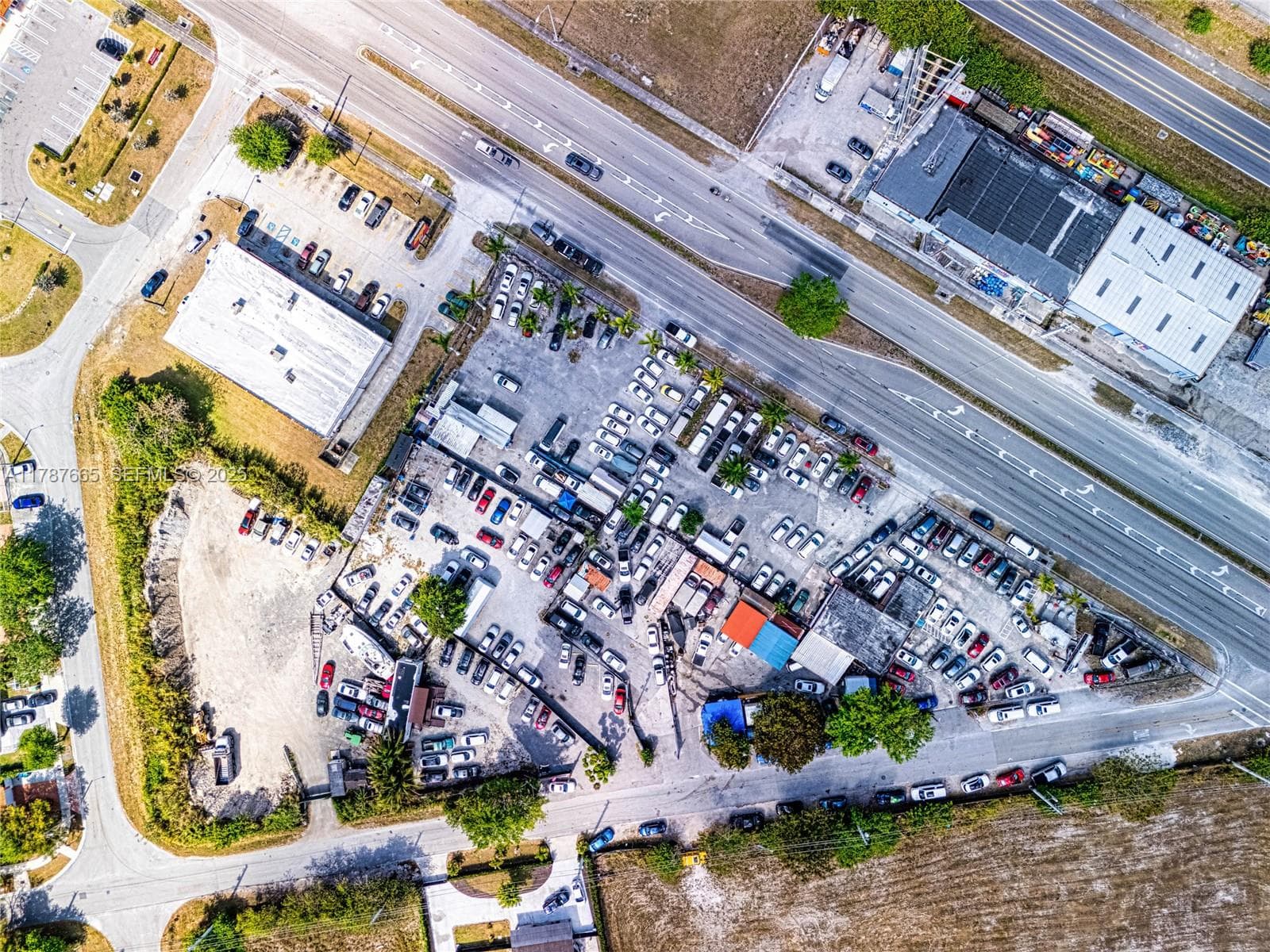 22825 S Dixie Hwy, Miami FL 33170 — 24