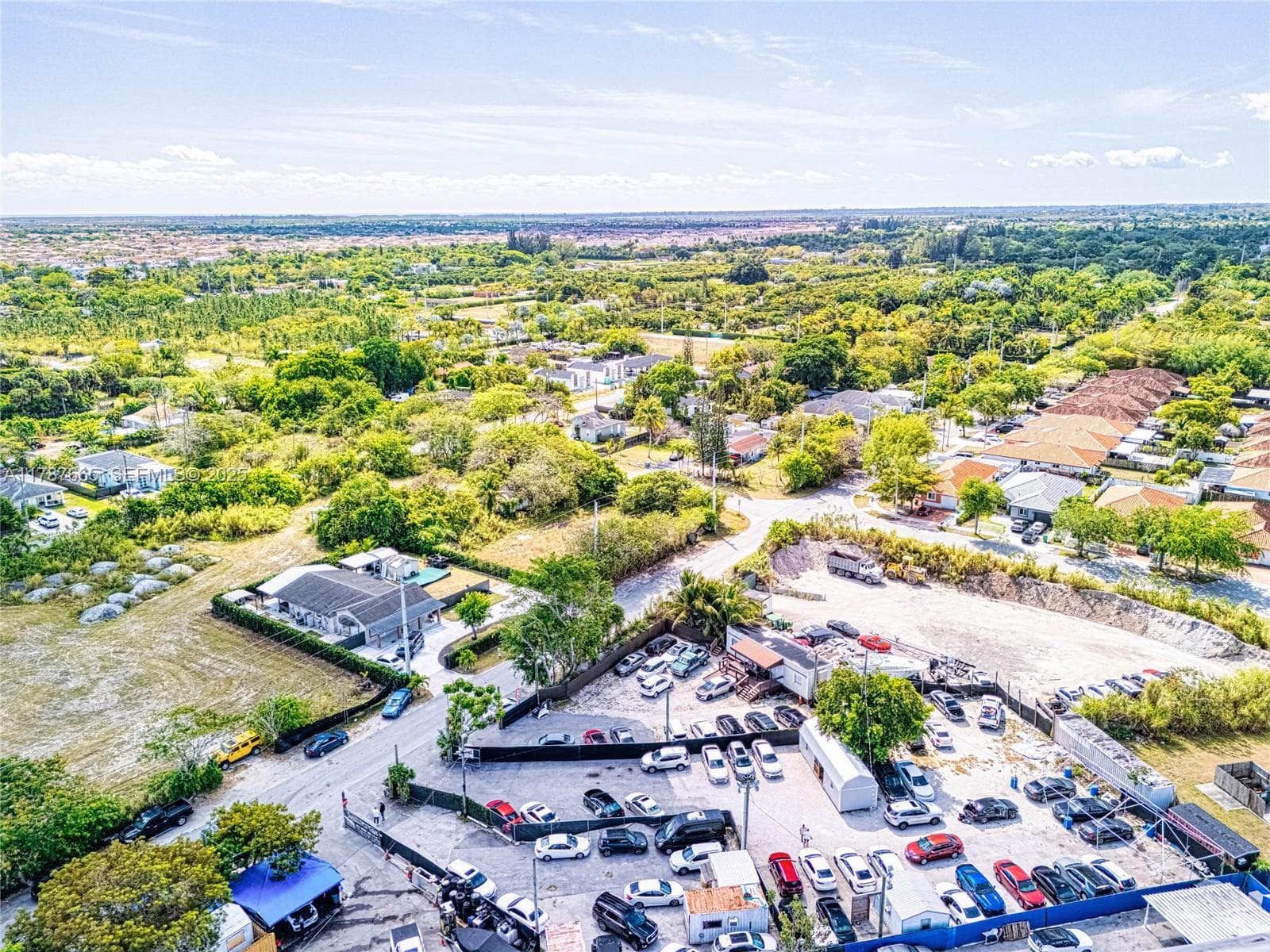 22825 S Dixie Hwy, Miami FL 33170 — 33