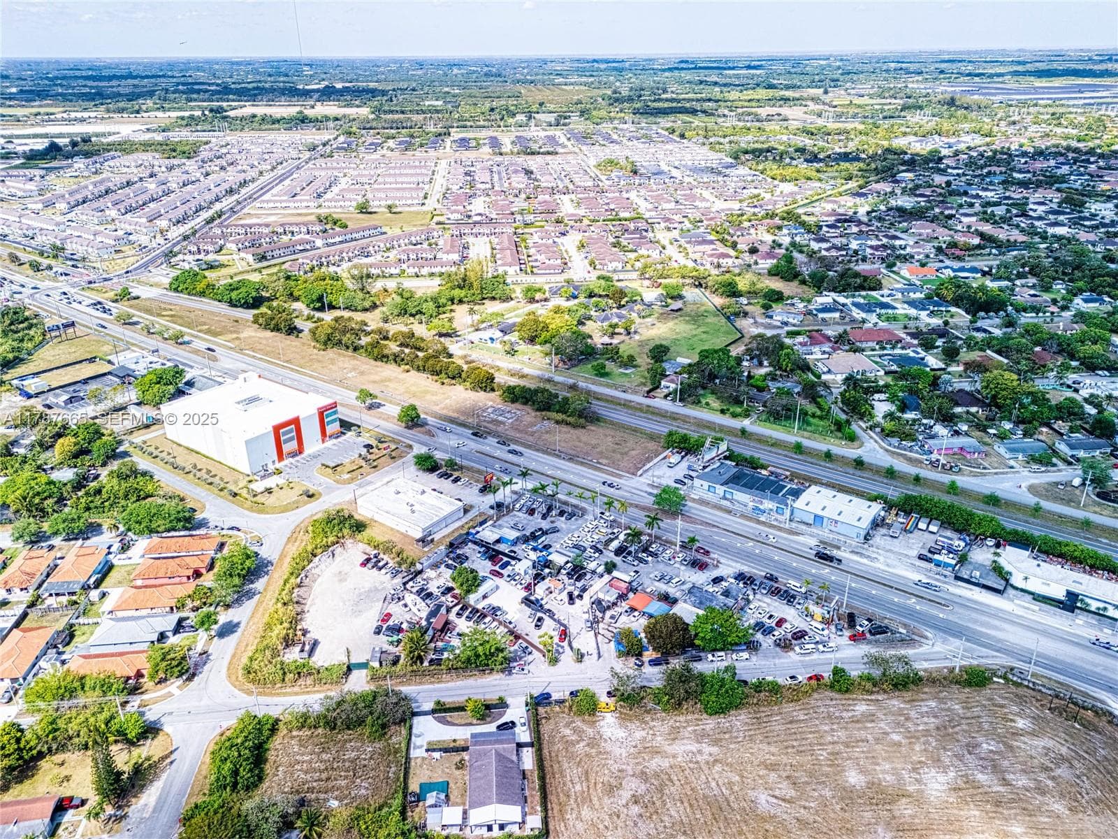 22825 S Dixie Hwy, Miami FL 33170 — 37