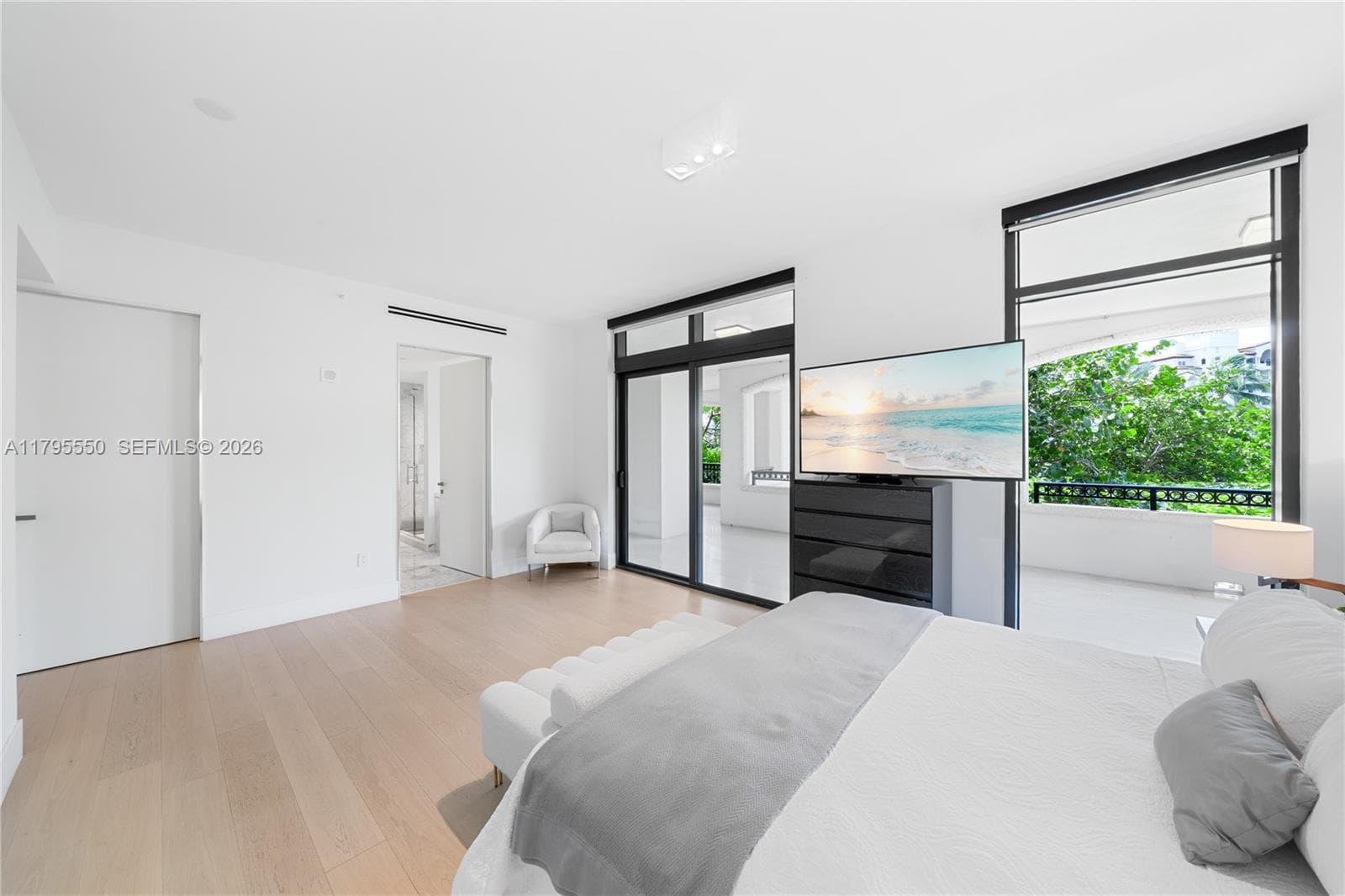 7025 Fisher Island Dr # 7025, Miami Beach FL 33109 — 55
