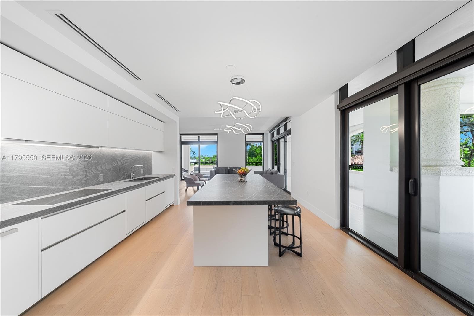 7025 Fisher Island Dr # 7025, Miami Beach FL 33109 — 36