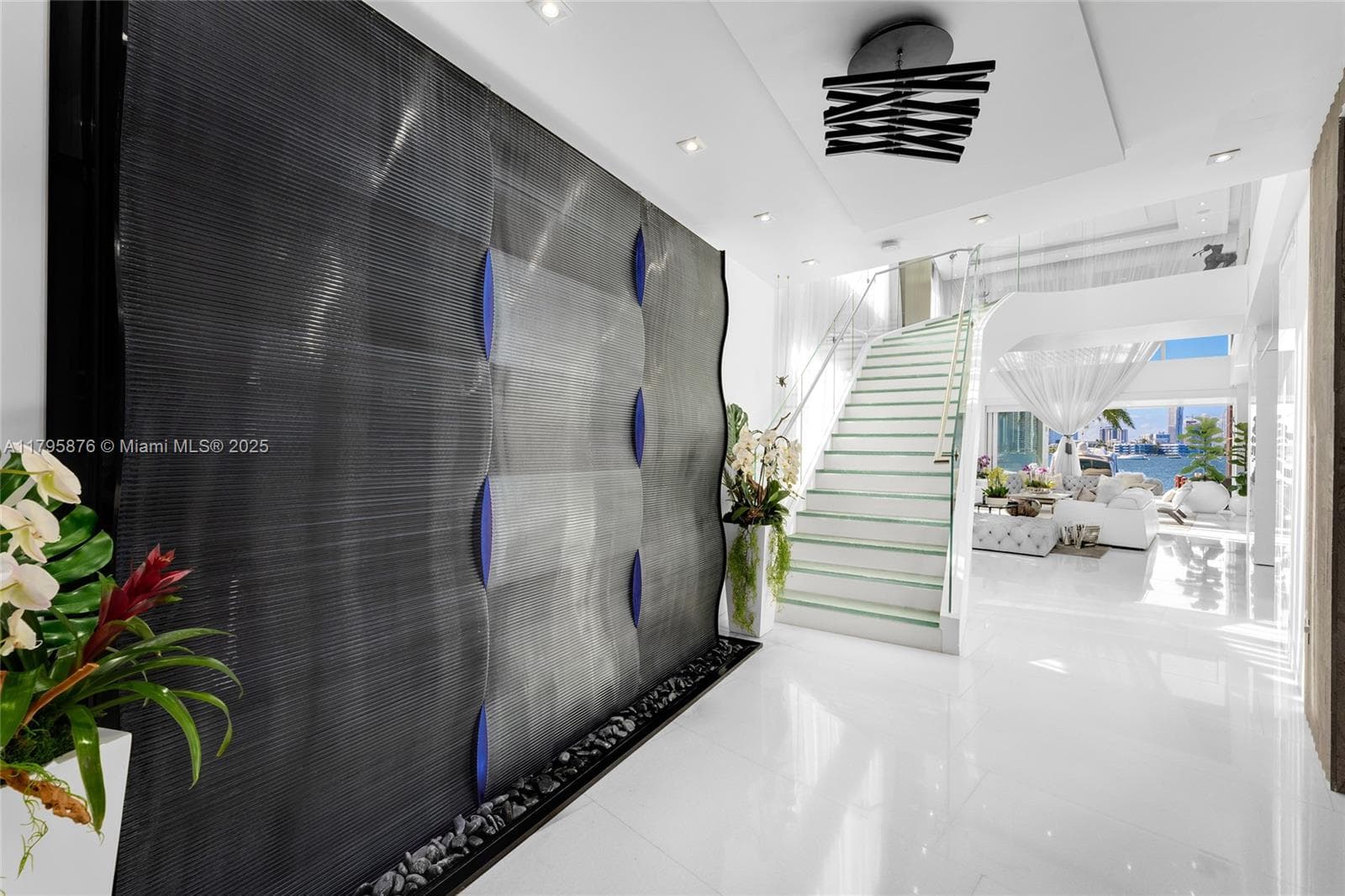 441 N Hibiscus Dr, Miami Beach FL 33139 — 13