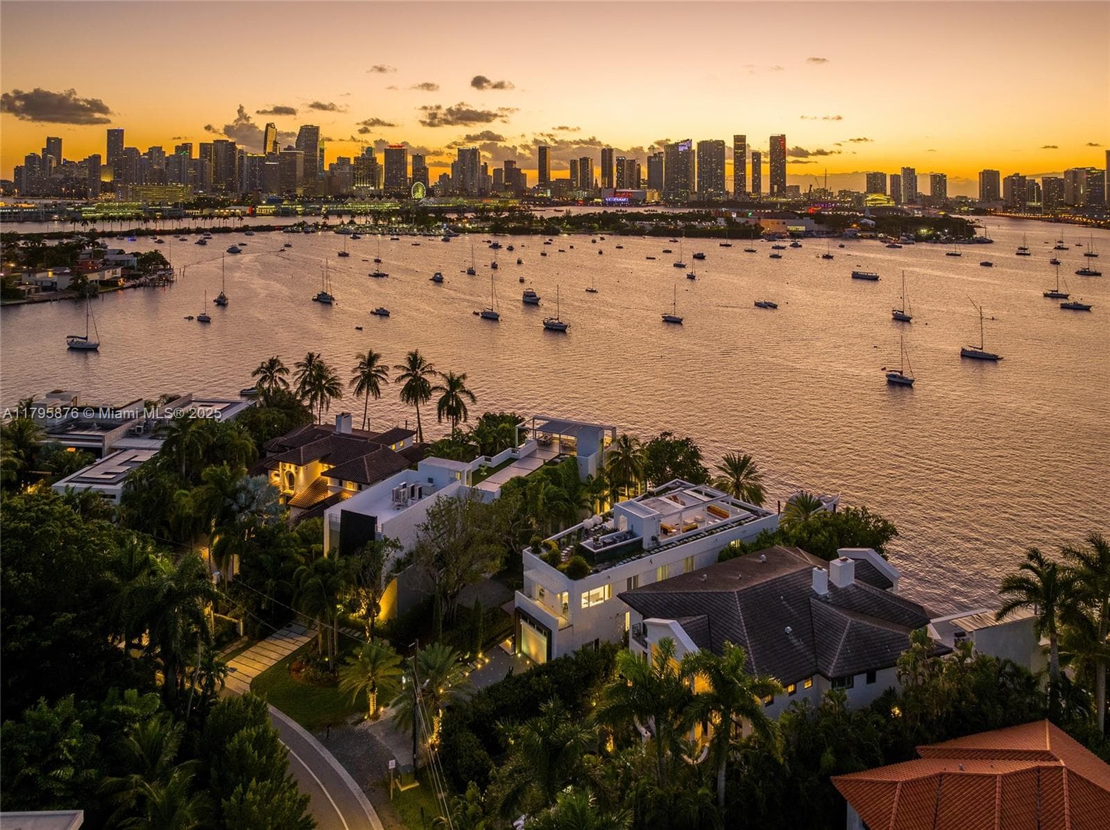 441 N Hibiscus Dr, Miami Beach FL 33139 — 84