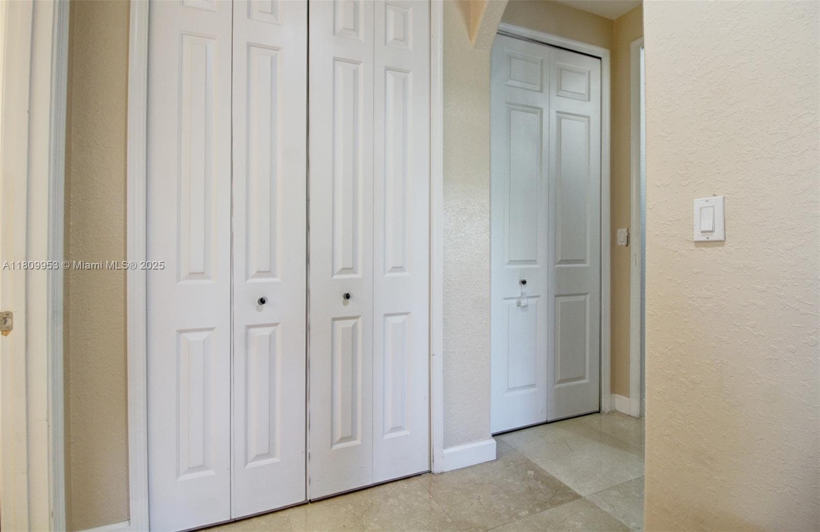 7753 SW 193rd St, Cutler Bay FL 33157 — 23