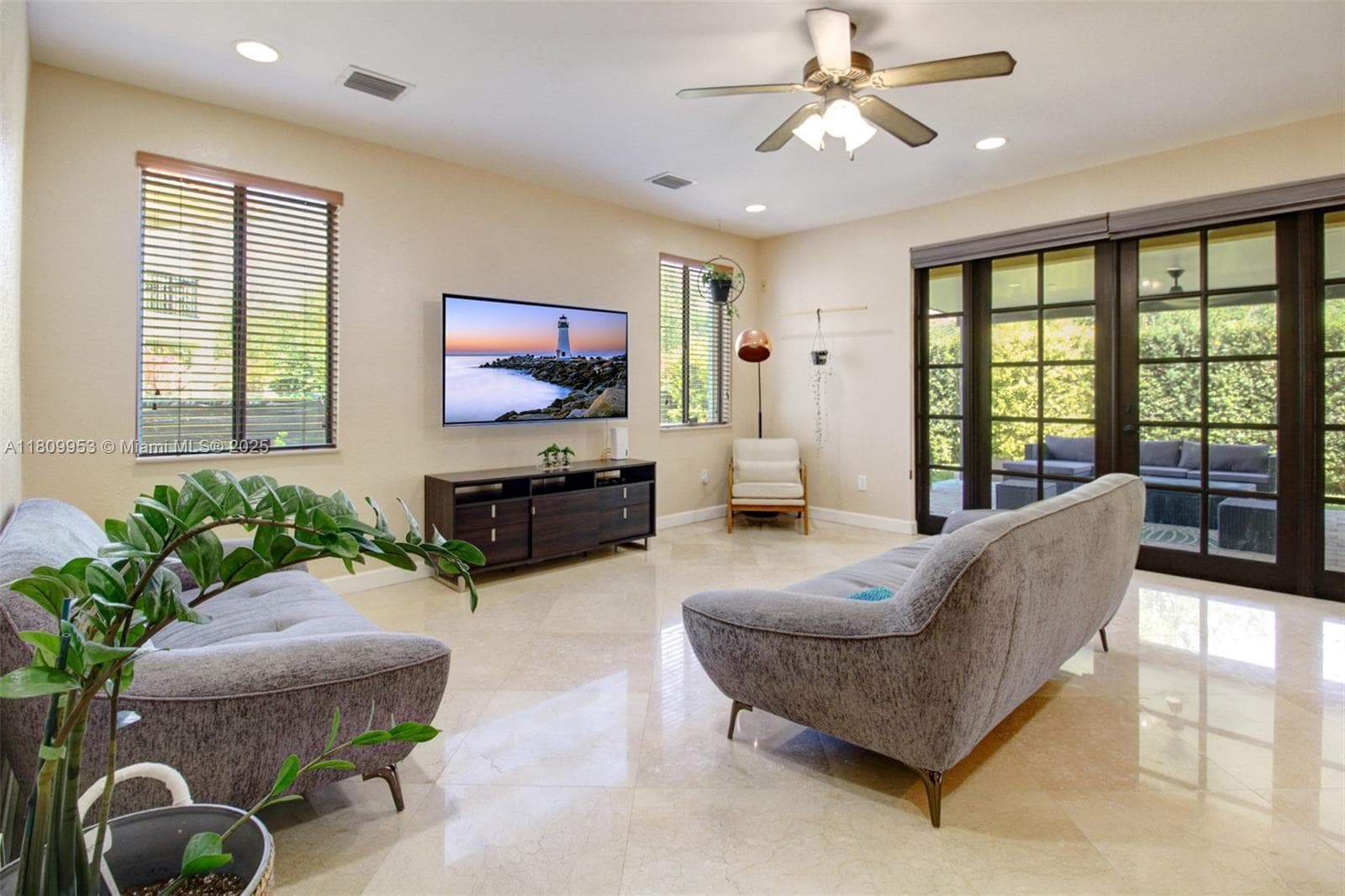 7753 SW 193rd St, Cutler Bay FL 33157 — 32