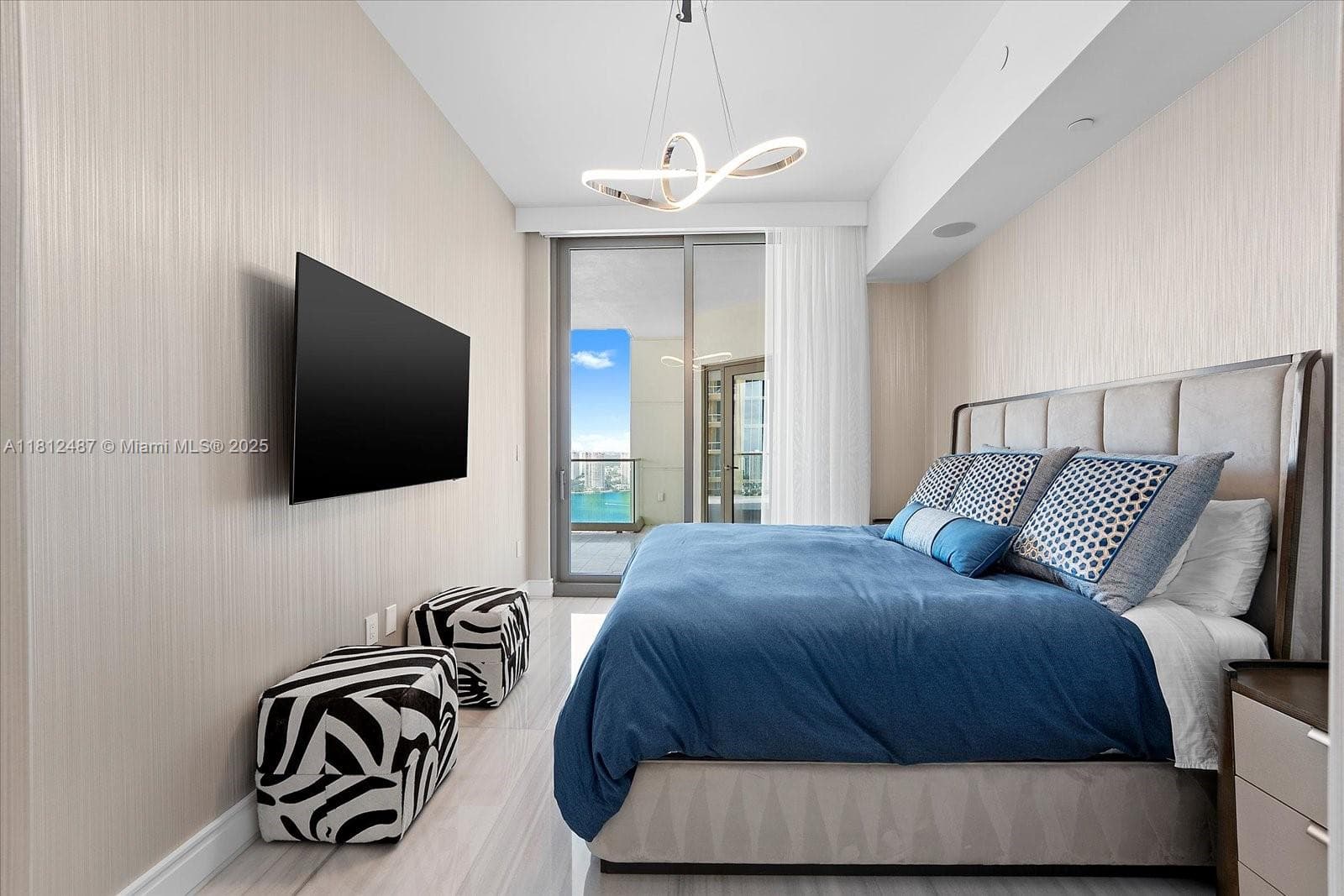 17901 Collins Ave # 3004, Sunny Isles Beach FL 33160 — 31